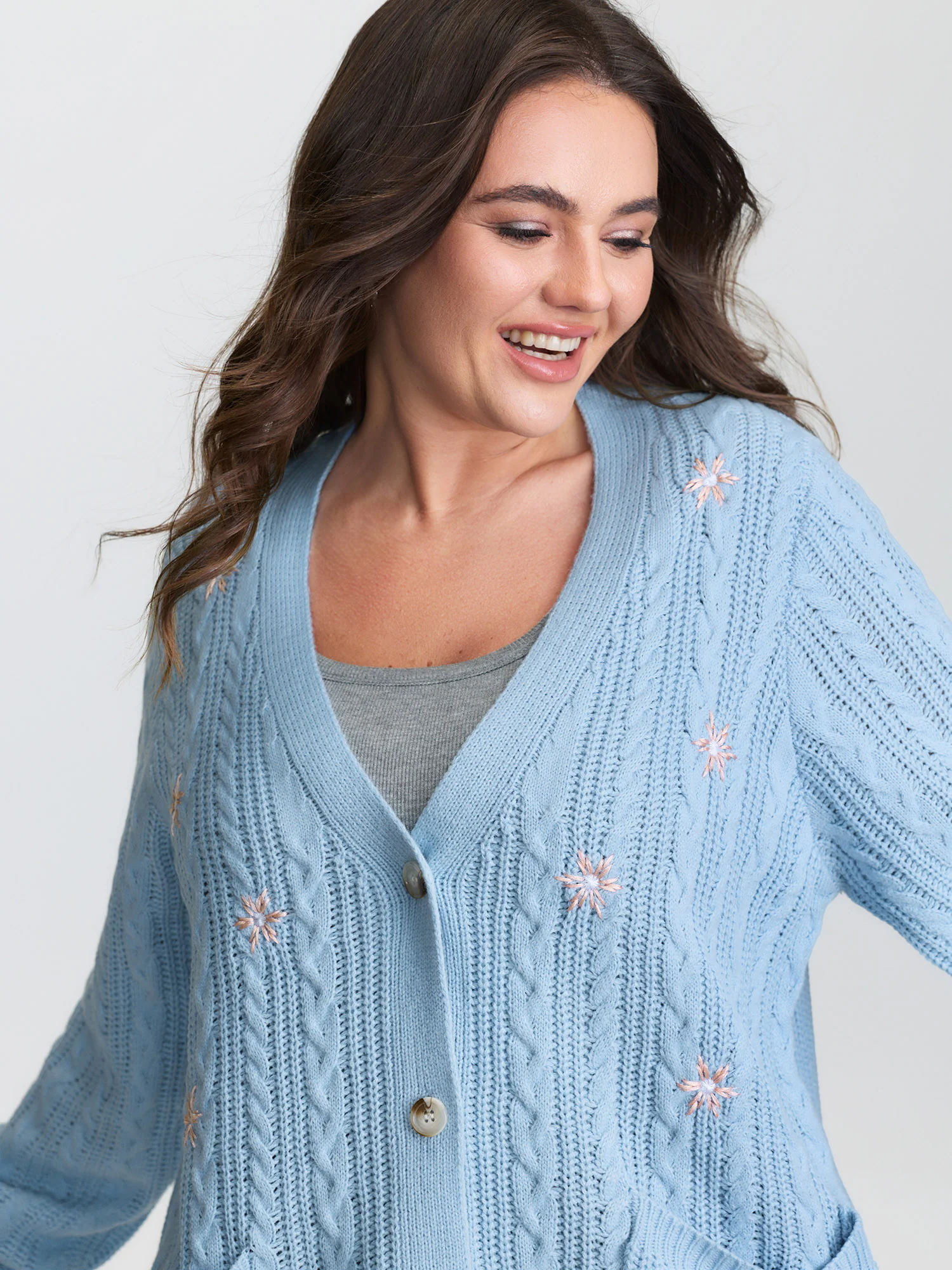 Braided Texture Floral Embroidery Knit Cardigan - Image 2