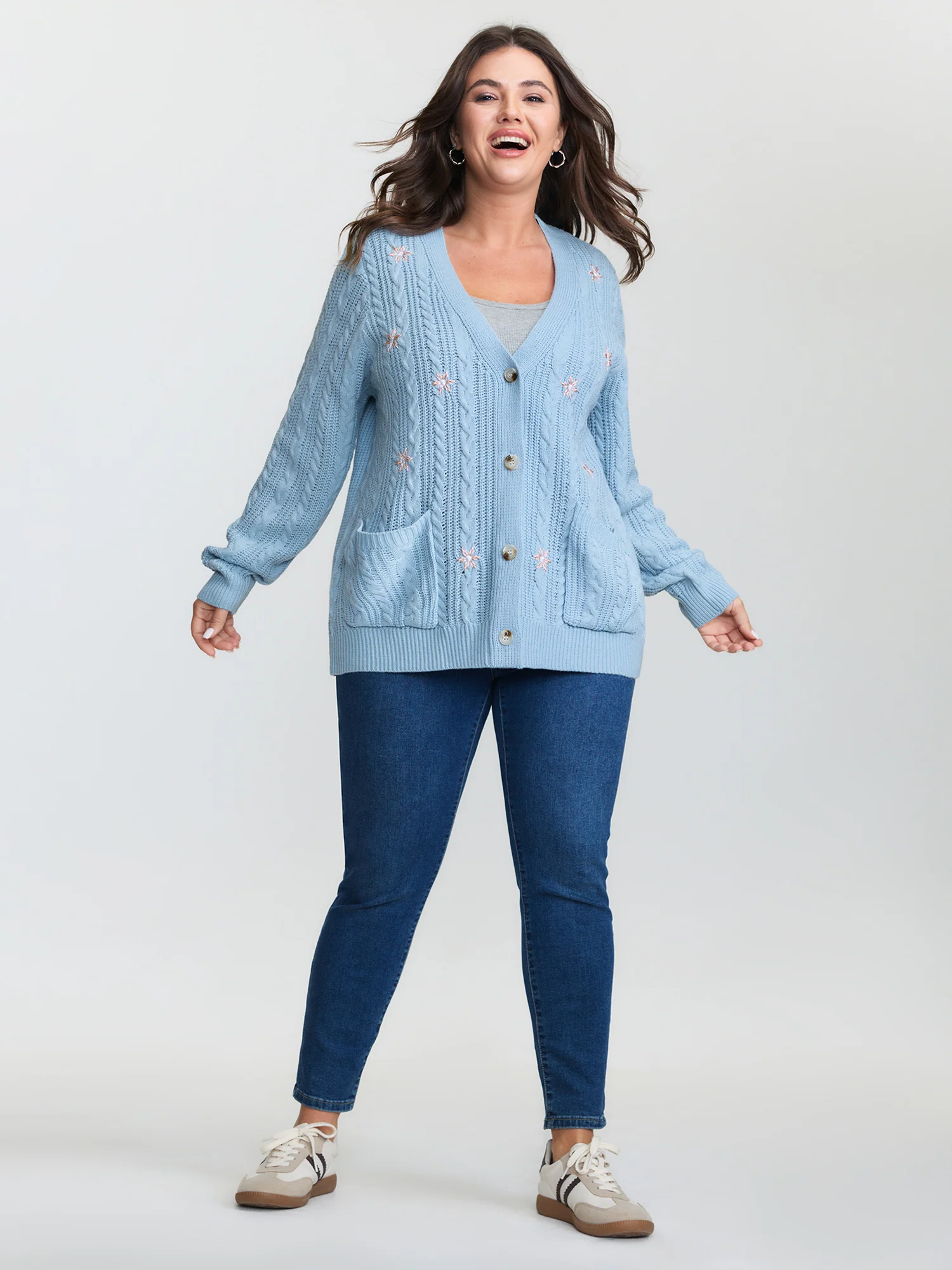 Braided Texture Floral Embroidery Knit Cardigan - Image 3