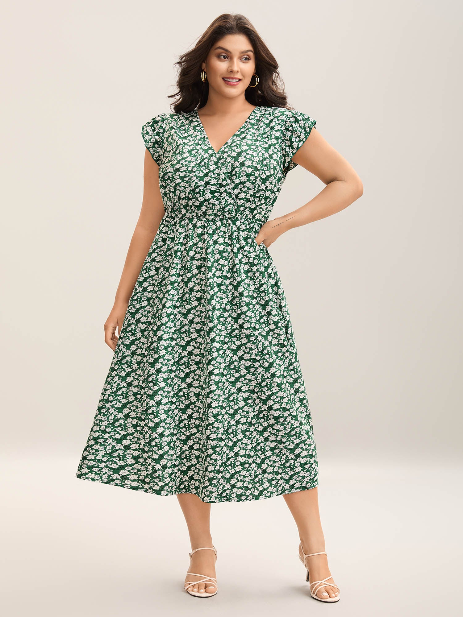Breezy Floral Print Flutter Sleeve Midi Dress - Image 3
