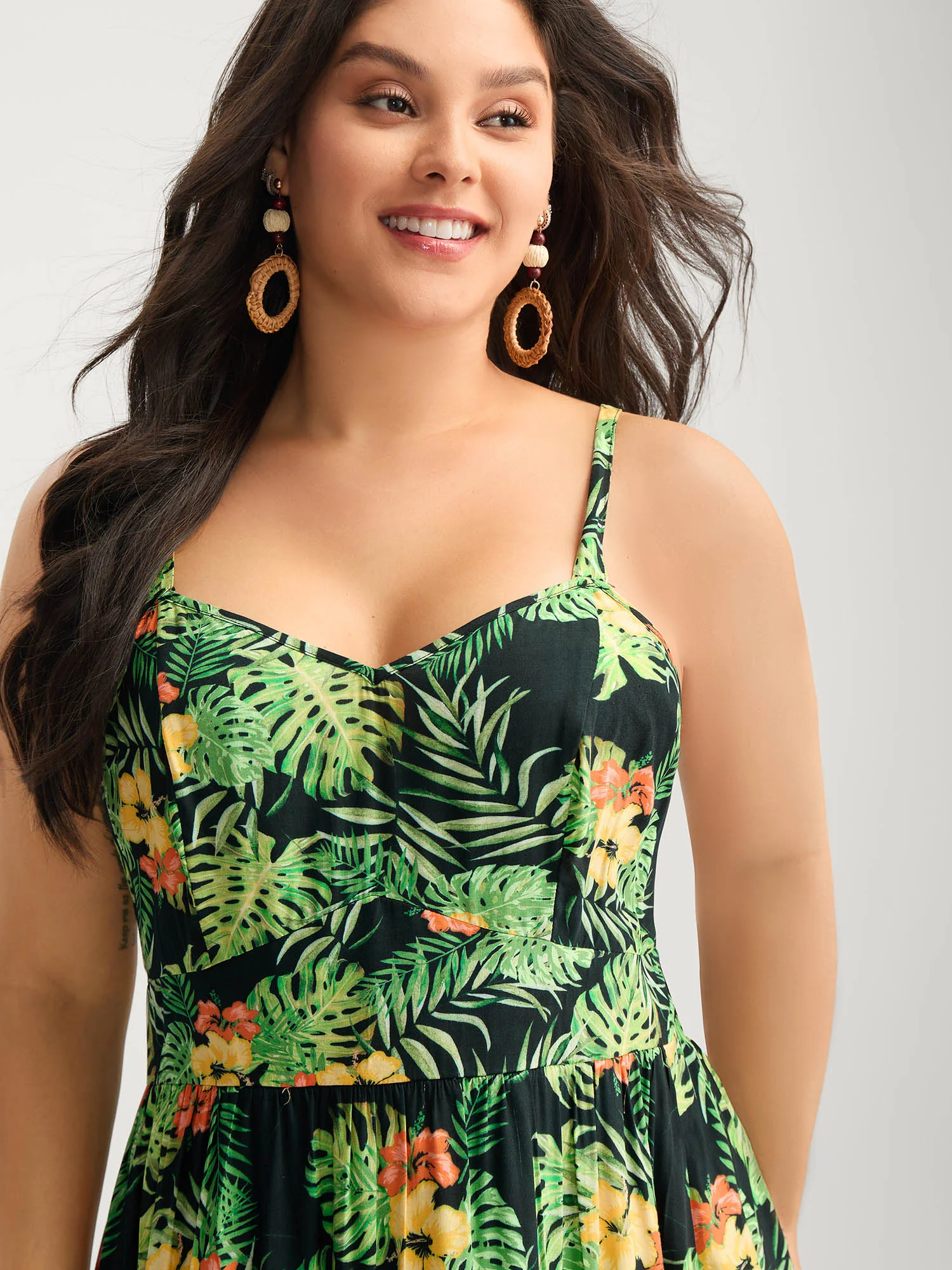 Breezy Tropics Shirred Waist Midi Dress - Image 2