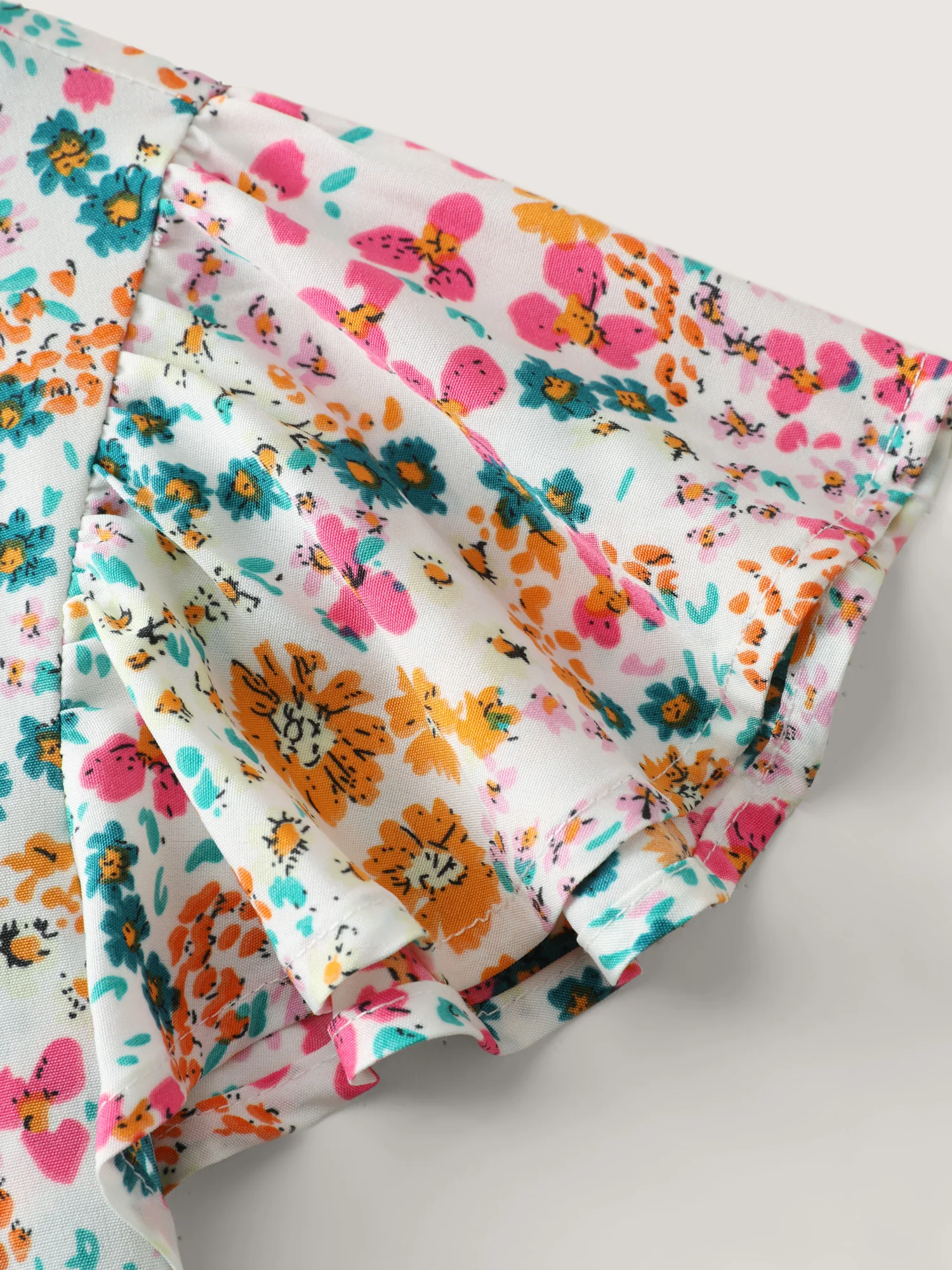 Bright Floral Print Flutter Sleeve Blouse - Image 7