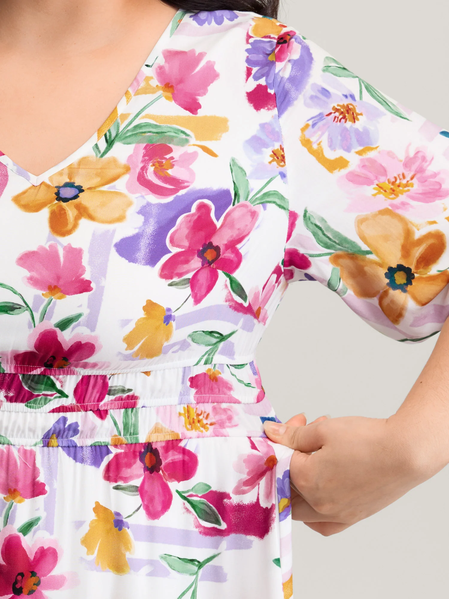 Bright Floral Print Pleated Waist Maxi Dress - Image 4