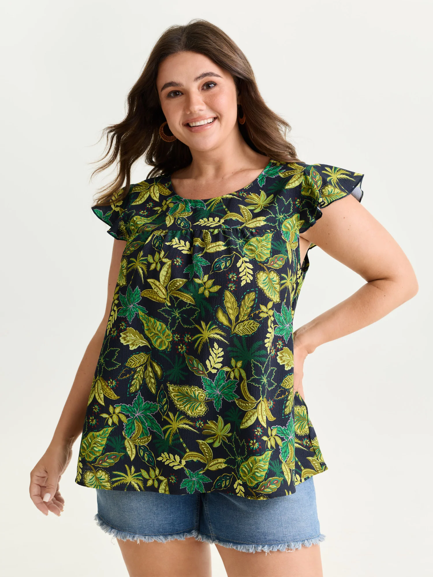 Bright Floral Texture Open-Back Blouse - Image 10