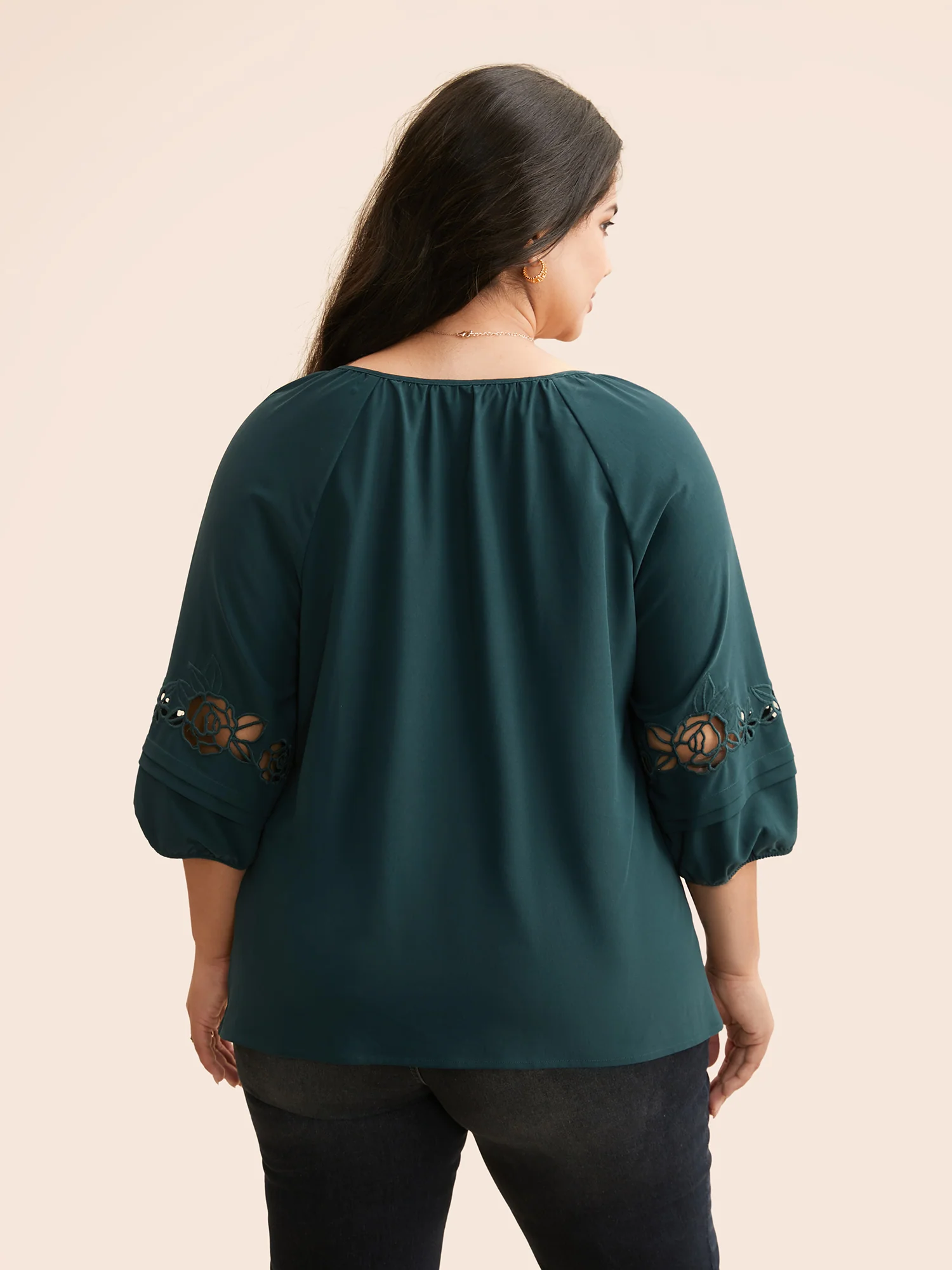 Broderie Anglaise Gathered Tie Knot Blouse - Image 3