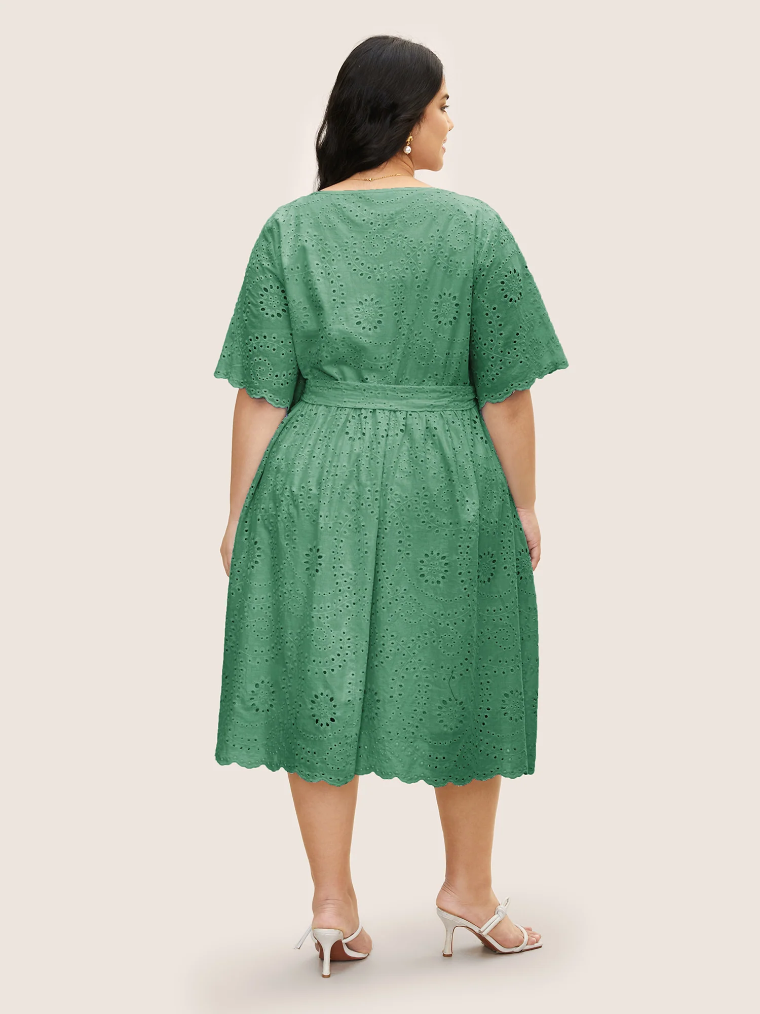 Broderie Anglaise Ruffle Sleeve Ties Dress - Image 2