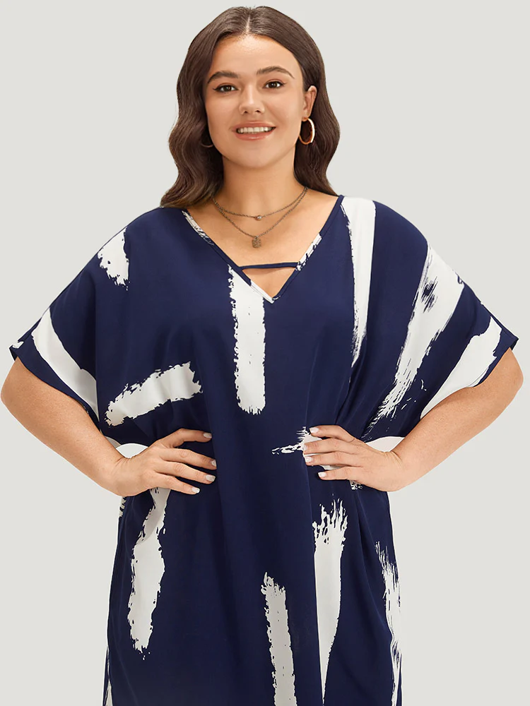 Brush Print Keyhole Pocket Dolman Sleeve Dress - Image 5