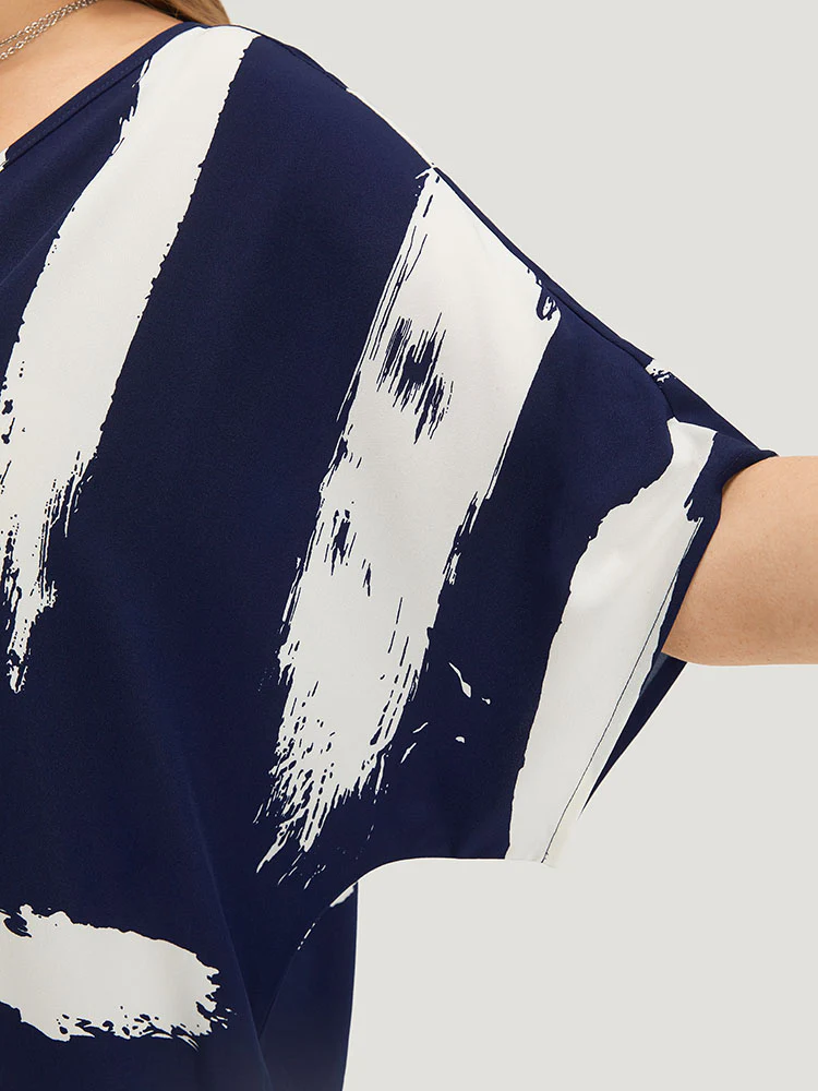 Brush Print Keyhole Pocket Dolman Sleeve Dress - Image 7