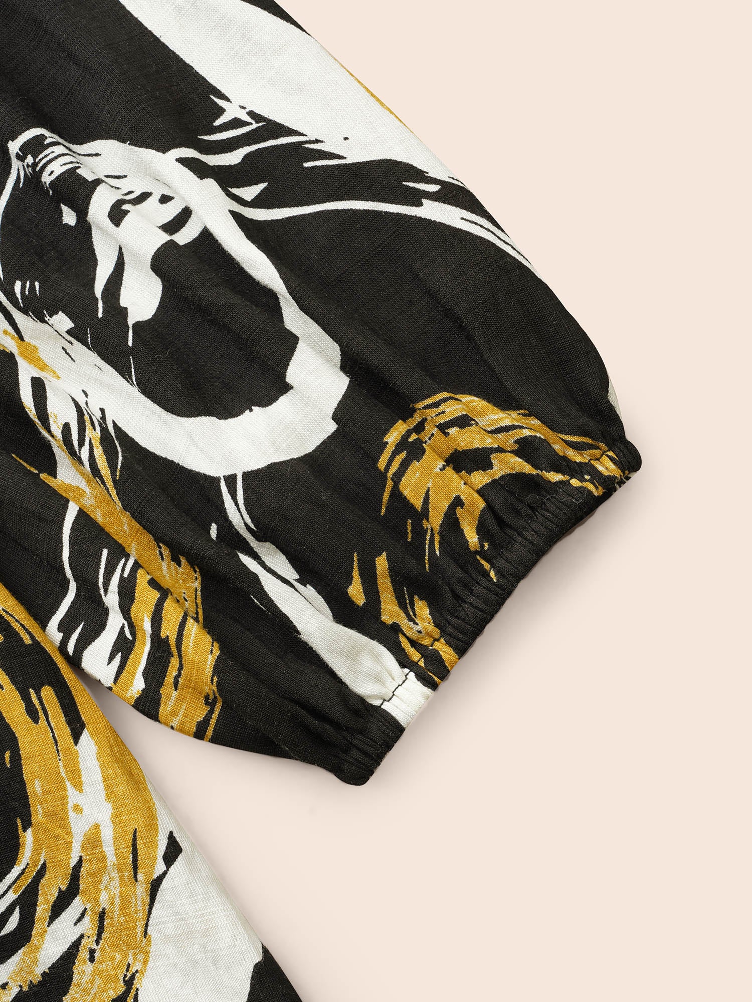 Brush Print Pleated Lantern Sleeve Blouse - Image 7