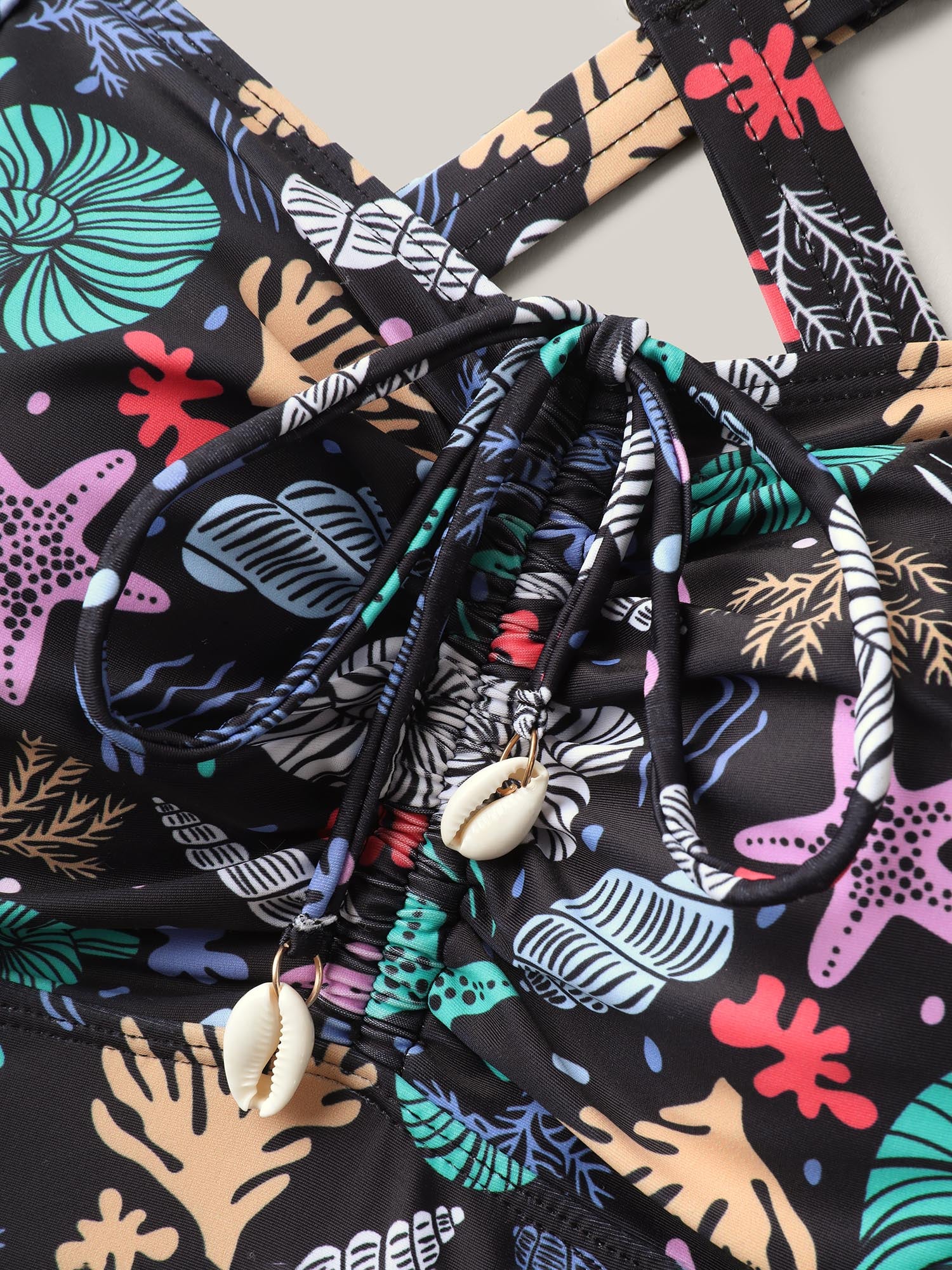 Bust-Friendly Ties Shell Print Swim Top - Image 5