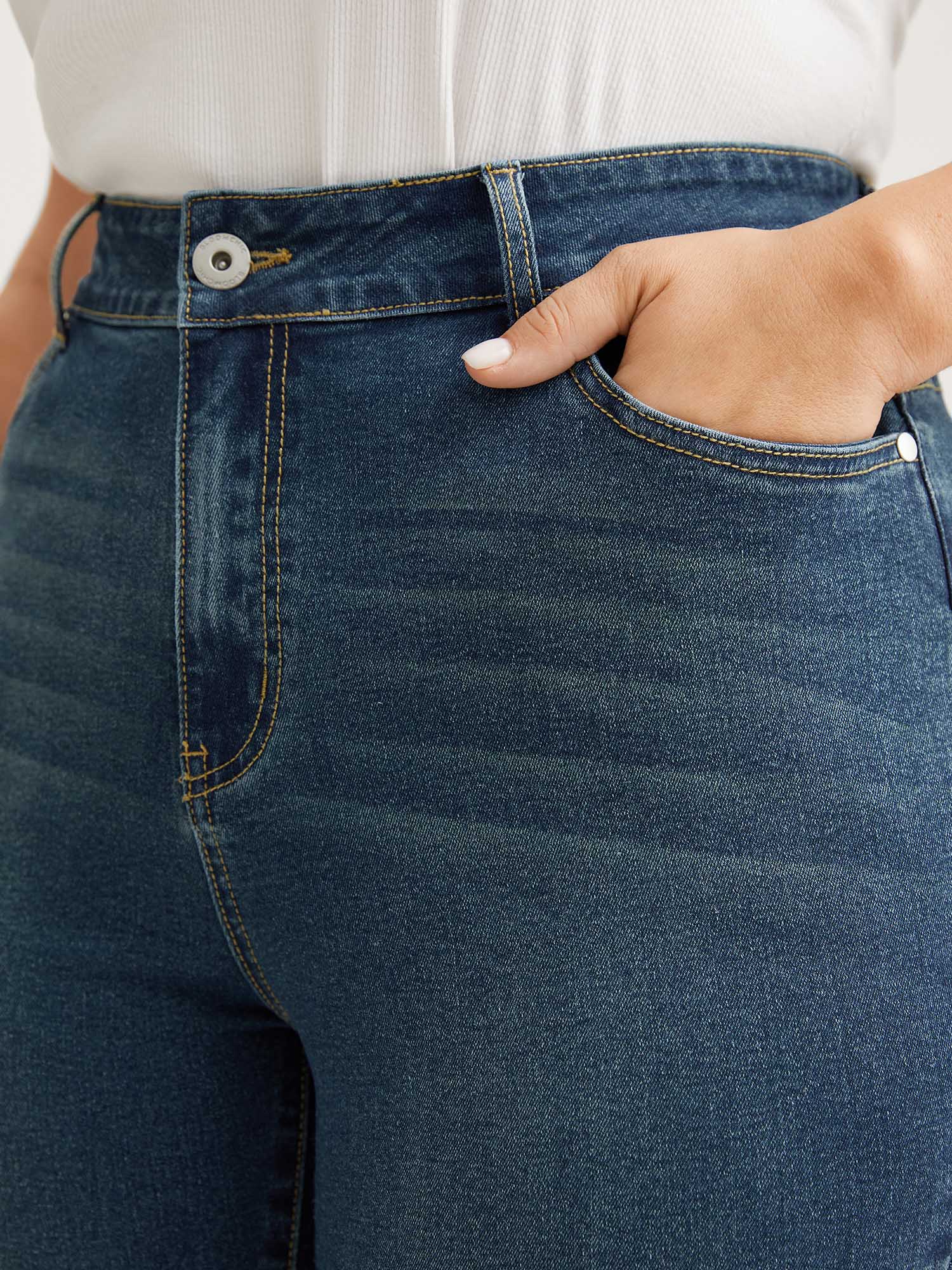 Butt Lift Mid-Rise Skinny-Fit Jeans - Image 3