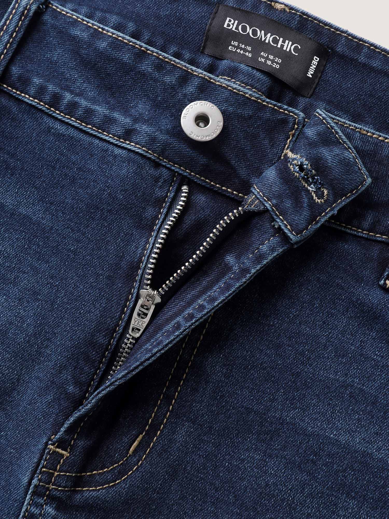 No Waist Gap Flared Cropped Jeans - Image 6