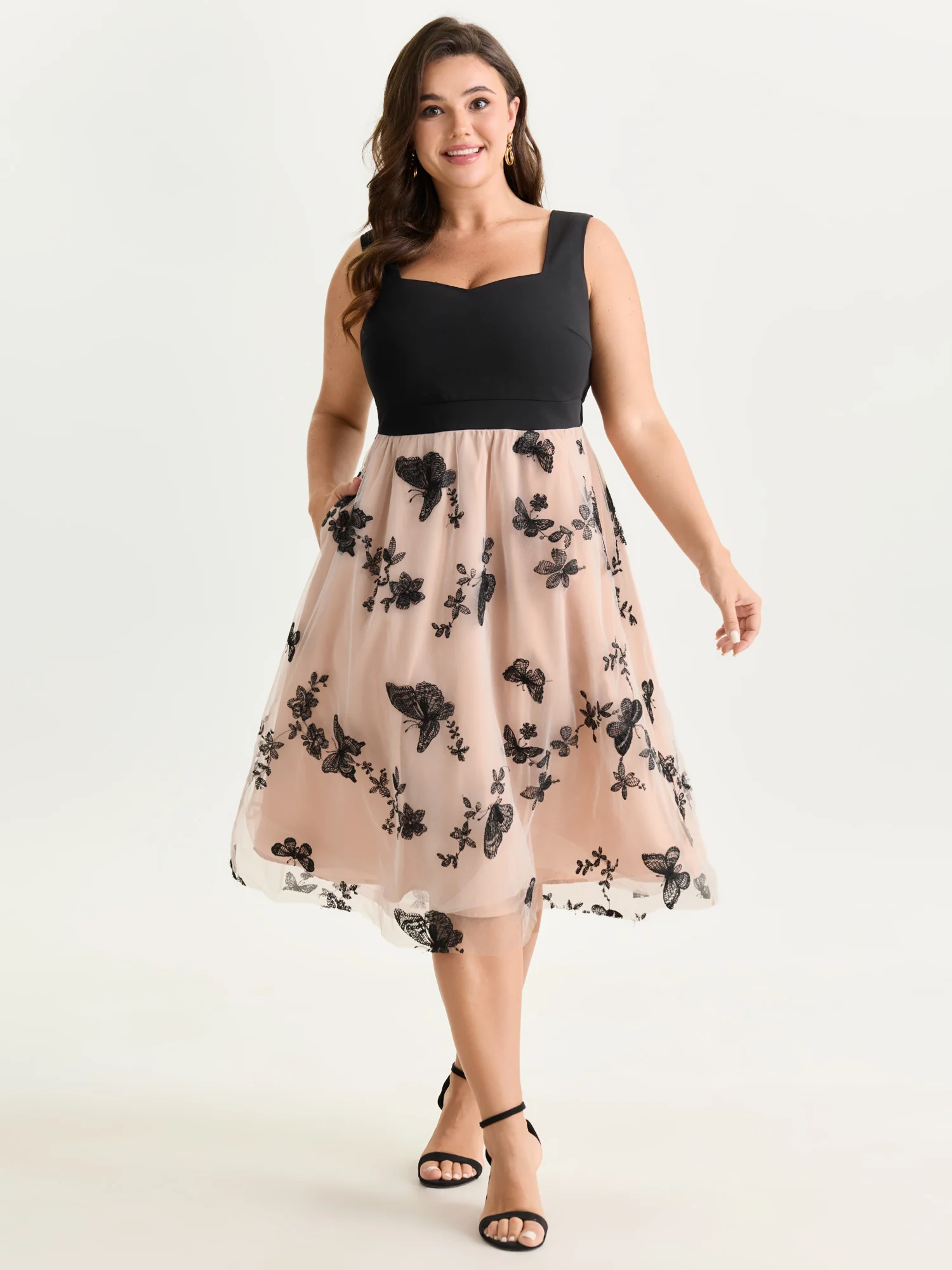 Butterfly Embroidery Color Block Flowy Midi Dress - Image 3