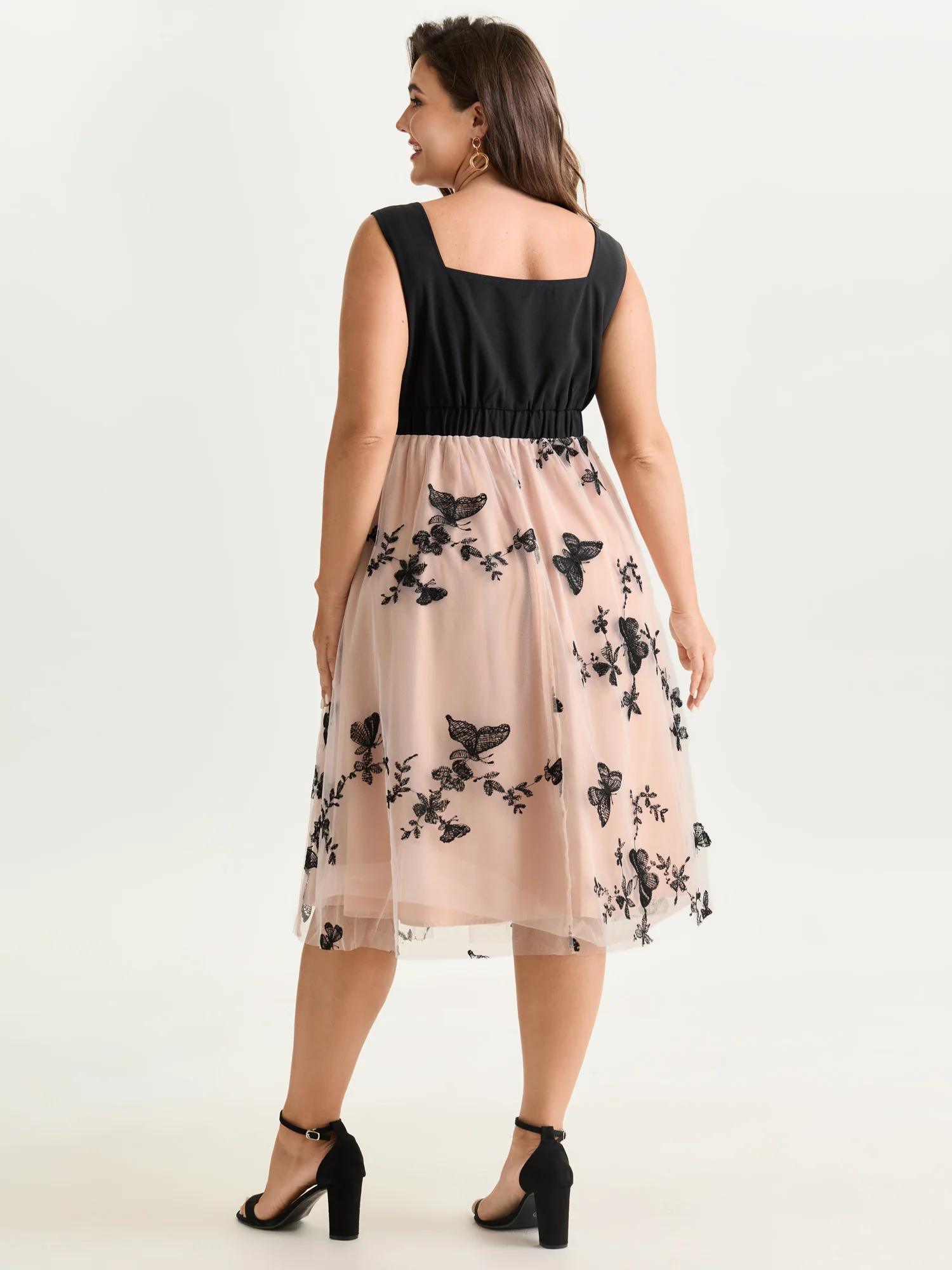 Butterfly Embroidery Color Block Flowy Midi Dress - Image 4