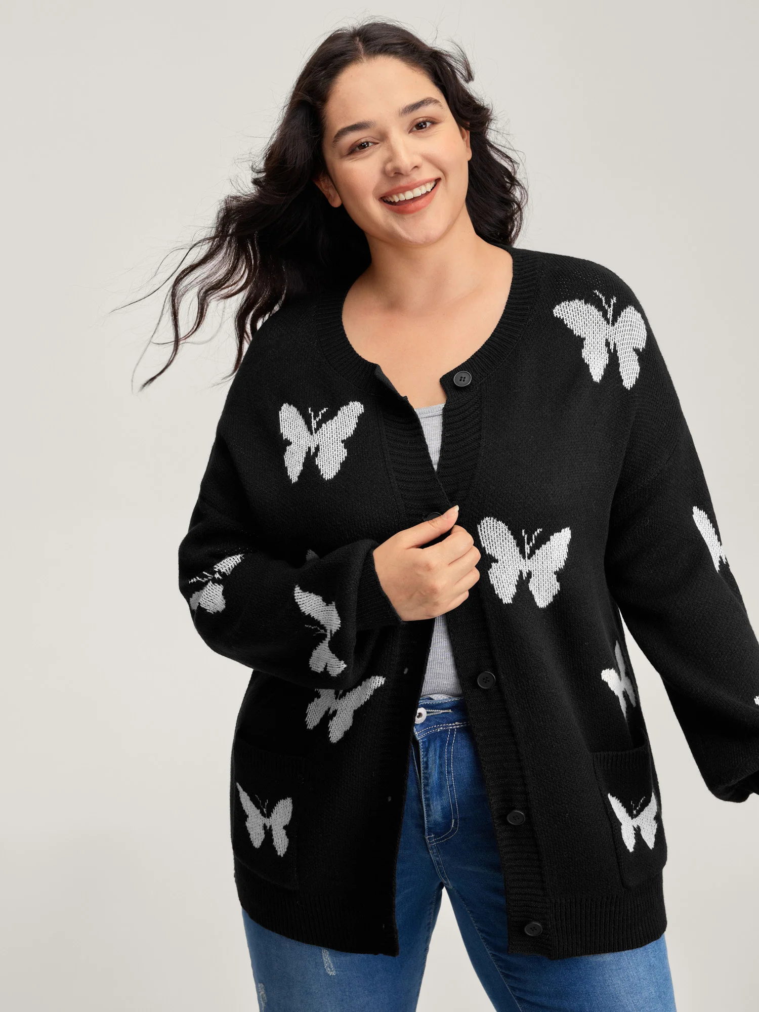 Butterfly Jacquard Pattern Knit Cardigan - Image 2