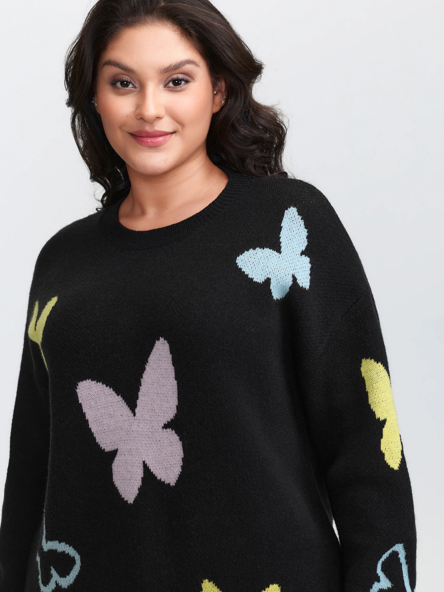 Butterfly Jacquard Pattern Round Neck Pullover - Image 2
