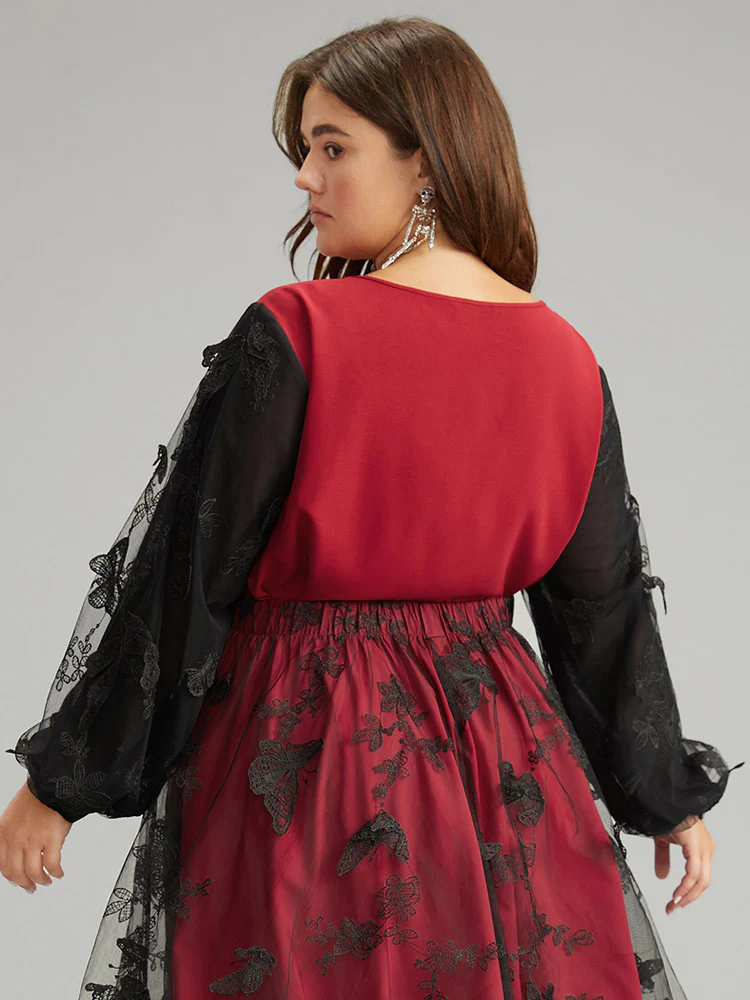 Butterfly Plisse Patchwork Keyhole Blouse - Image 3