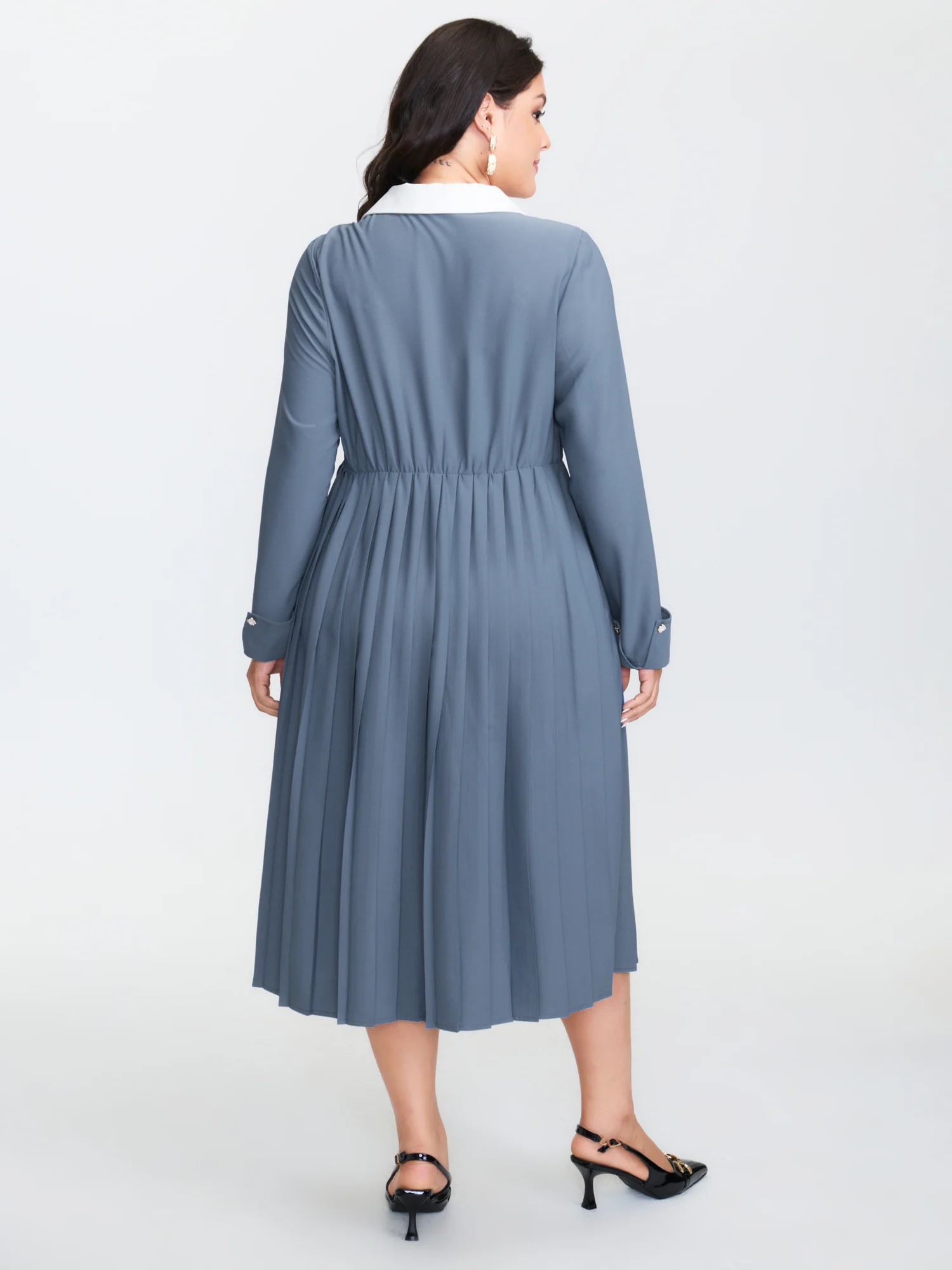 Button Detail Pleated Pockets Midi Dress - Image 4