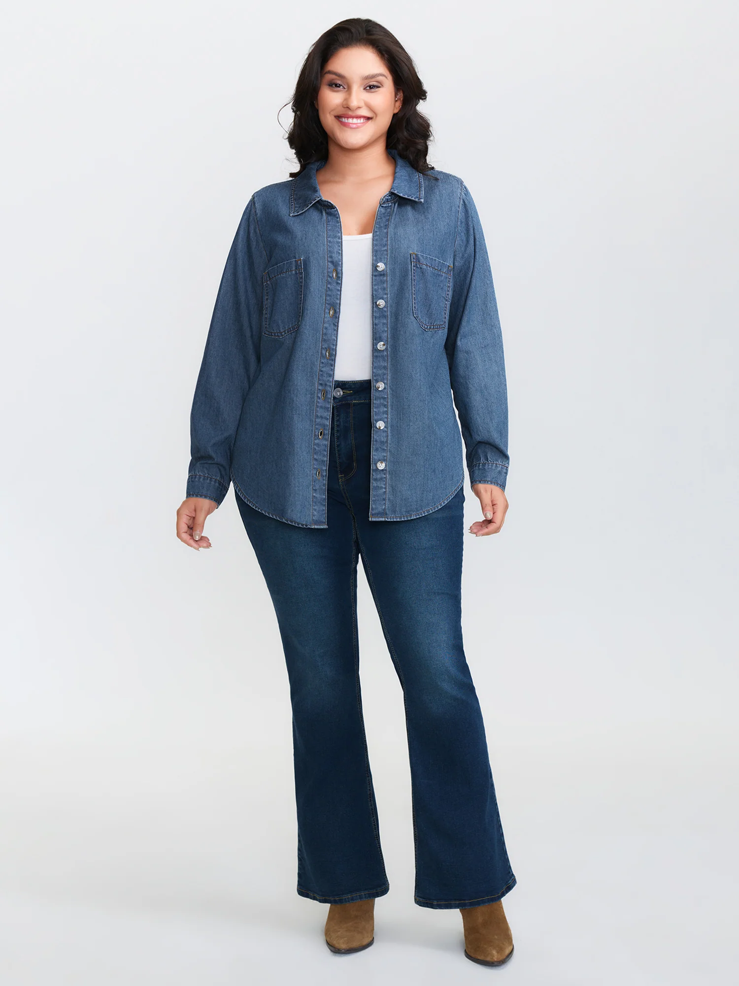 Button-Down Curvy Hem Denim Top - Image 3