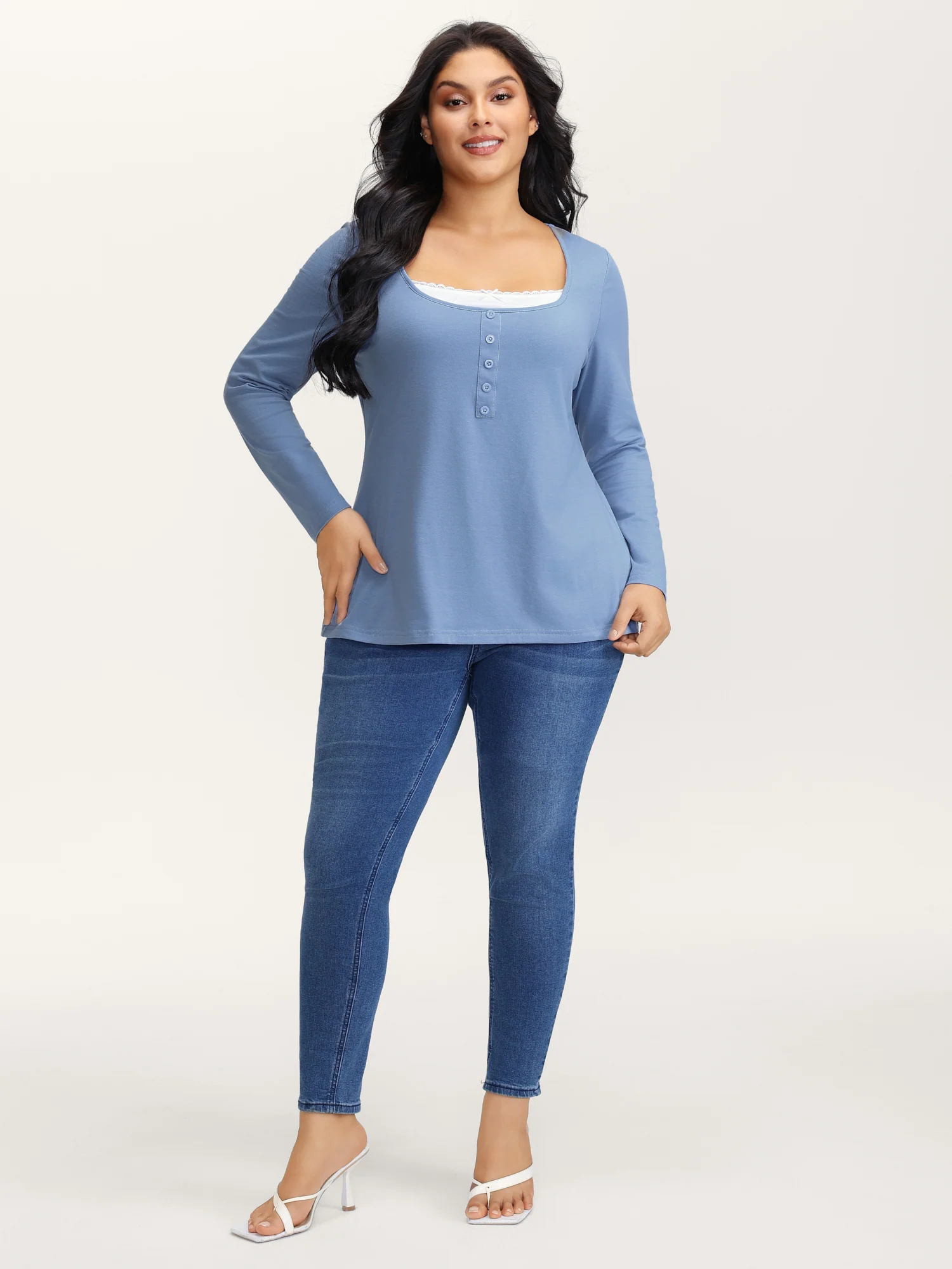 Button Placket Lace Scoop Neck T-Shirt - Image 3