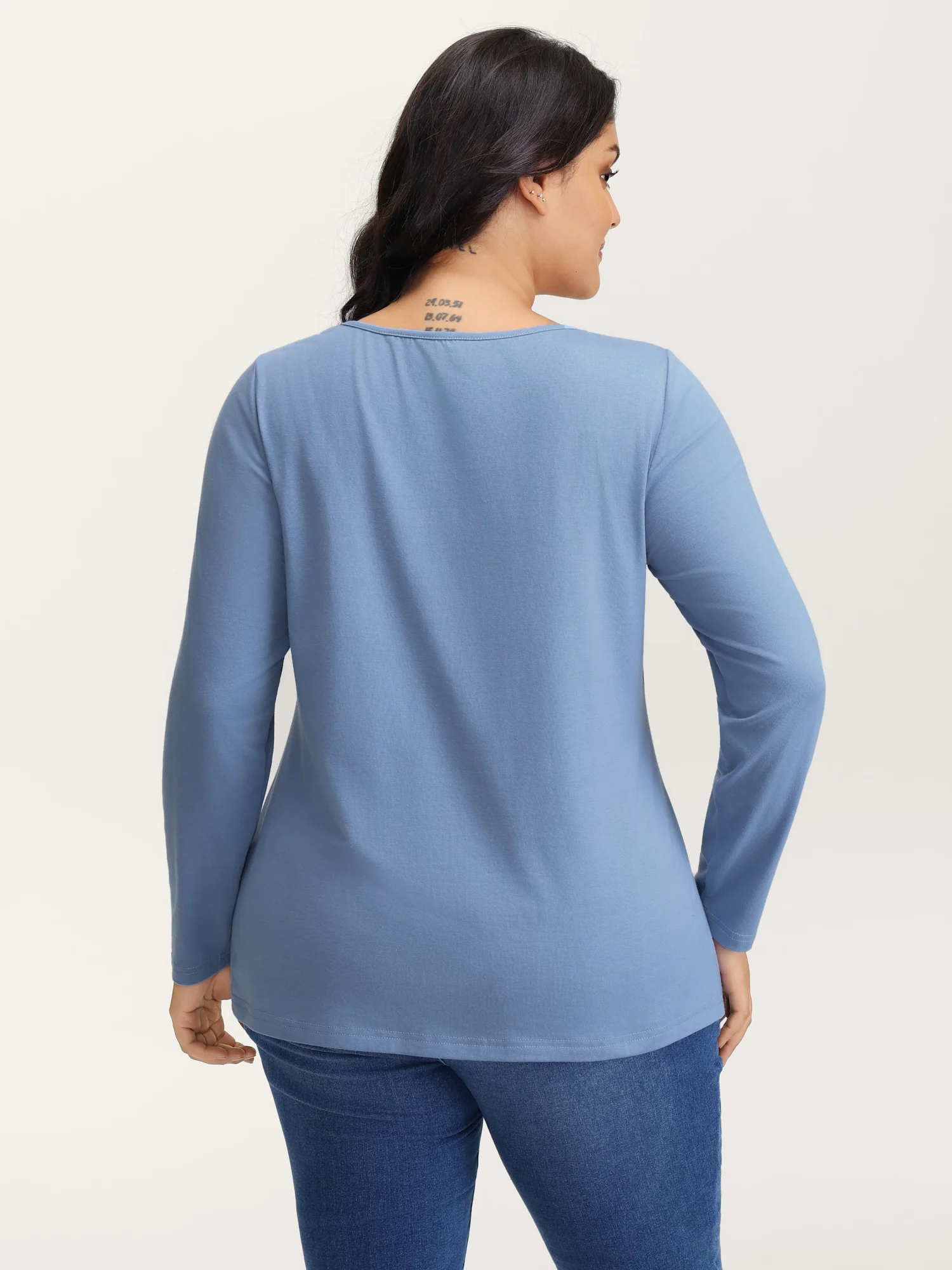 Button Placket Lace Scoop Neck T-Shirt - Image 4