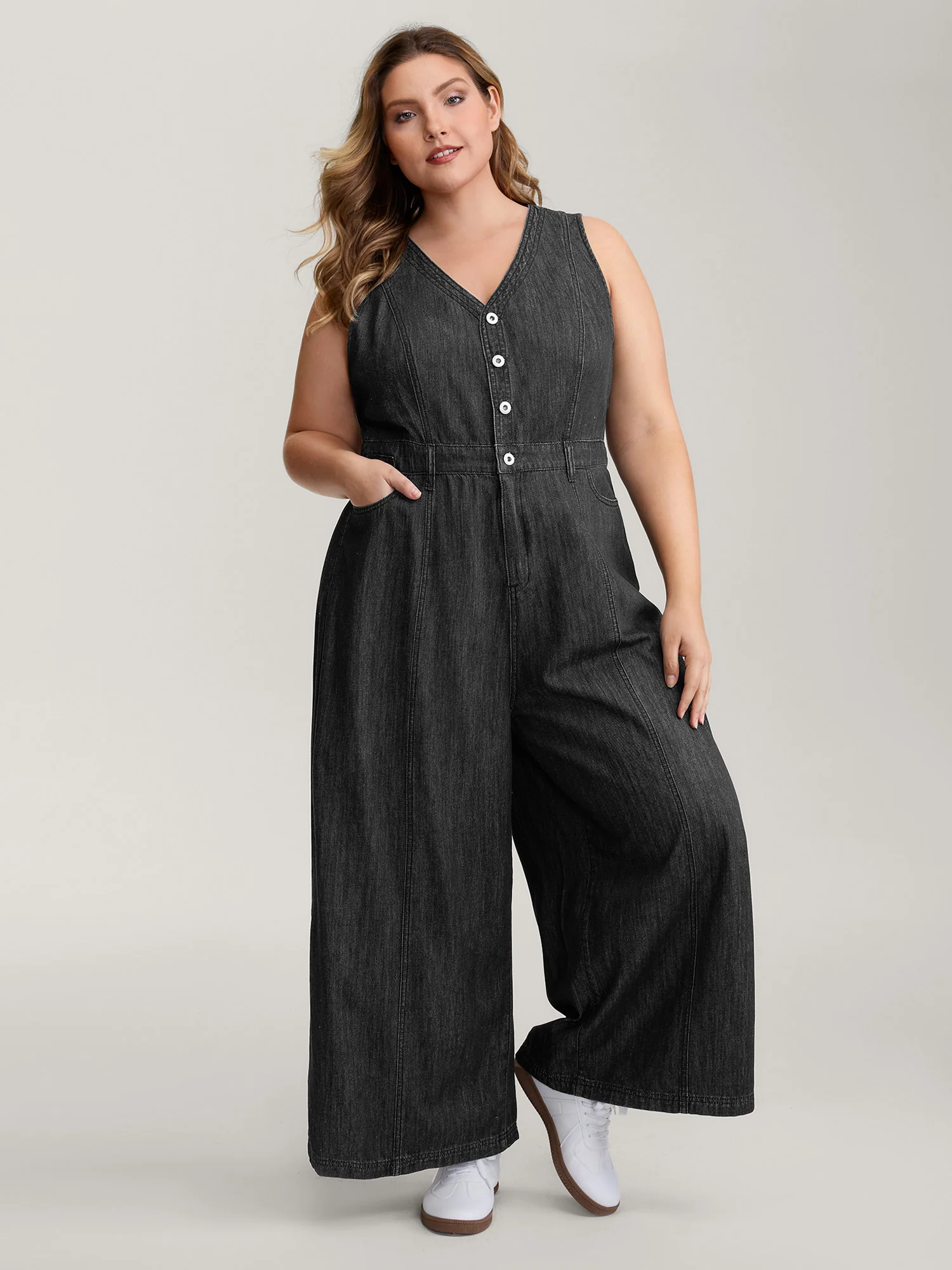 Button Placket Pockets Denim Jumpsuit - Image 3