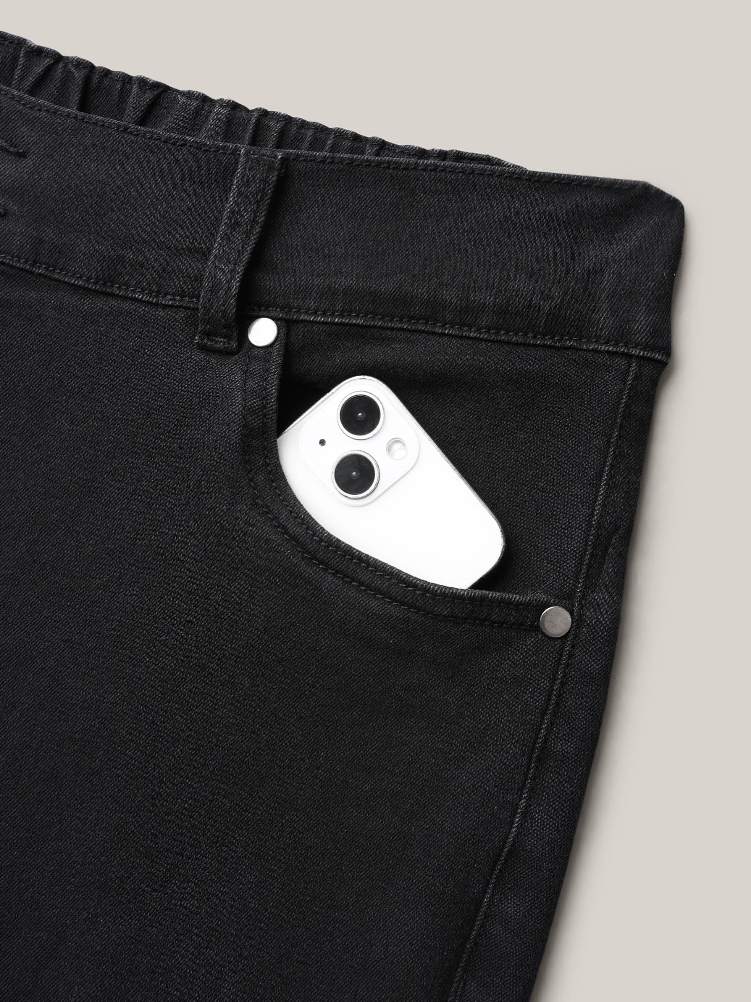 Buttons Mid-Rise Curvy Skinny-Fit Jeans - Image 6
