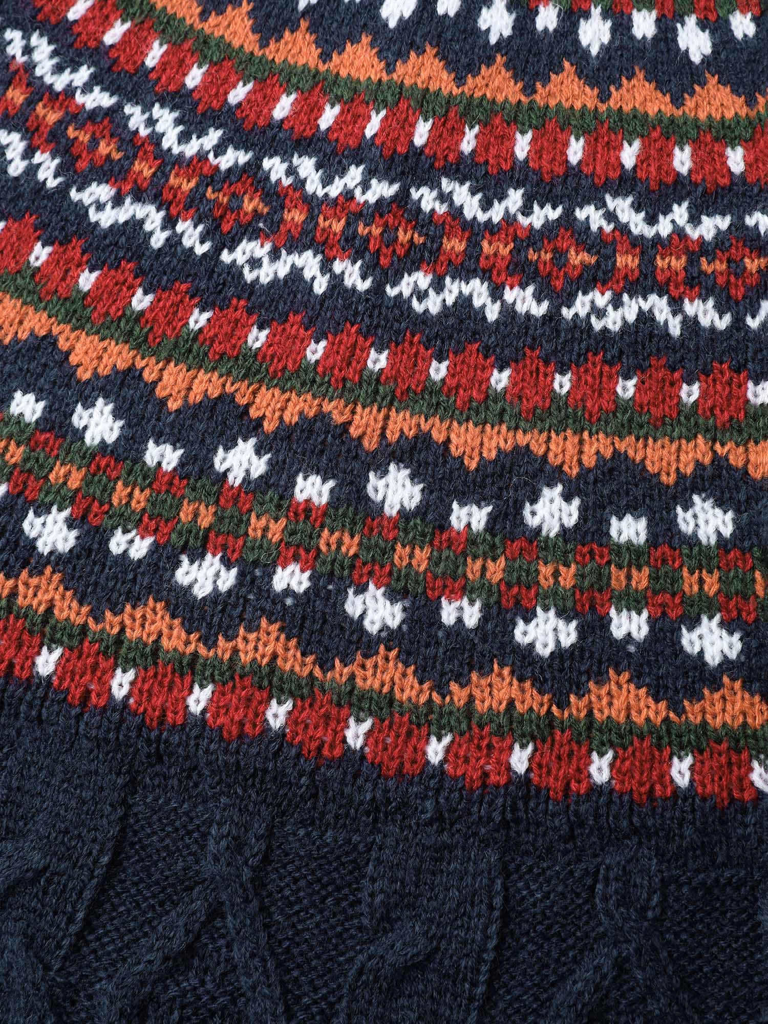 Cable Knit Boho Print Curvy Hem Pullover - Image 6