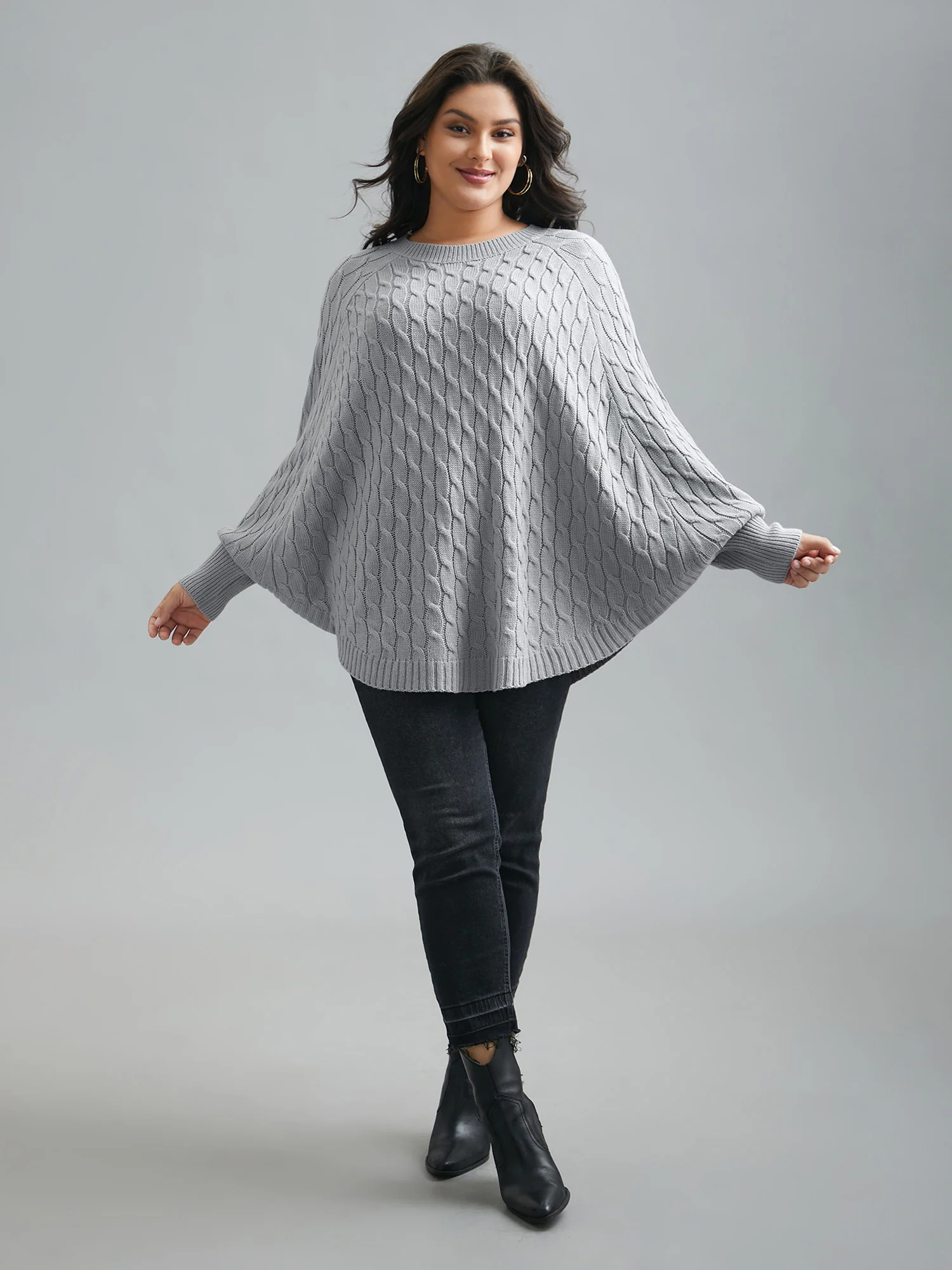 Cable Knit Dolman Sleeve Curved Hem Pullover - Image 3