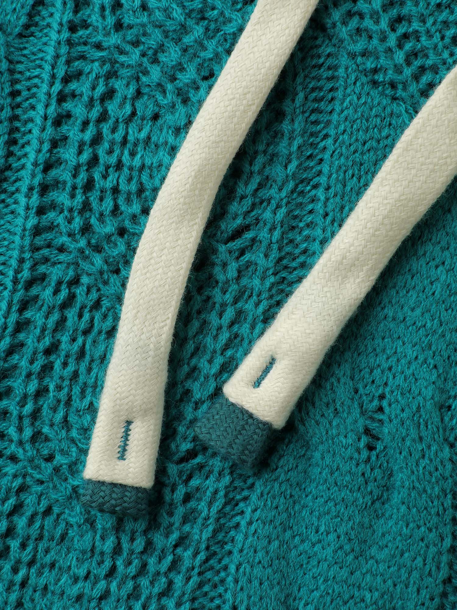 Cable Knit Hooded Solid Pullover - Image 6