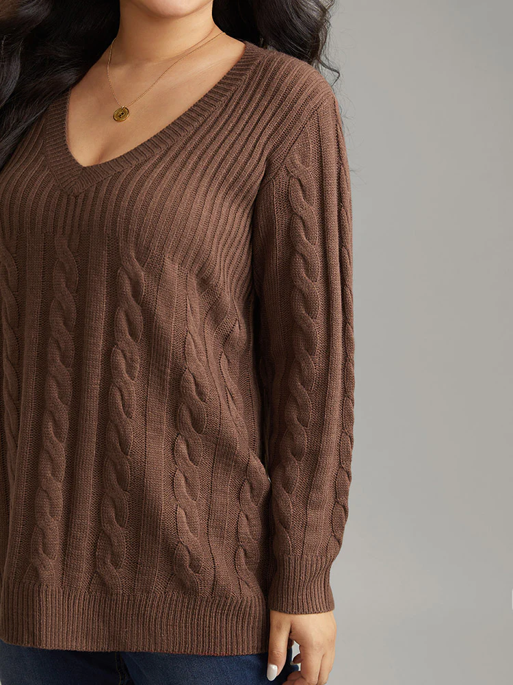 Cable Knit Patchwork Plisse V Neck Pullover - Image 4