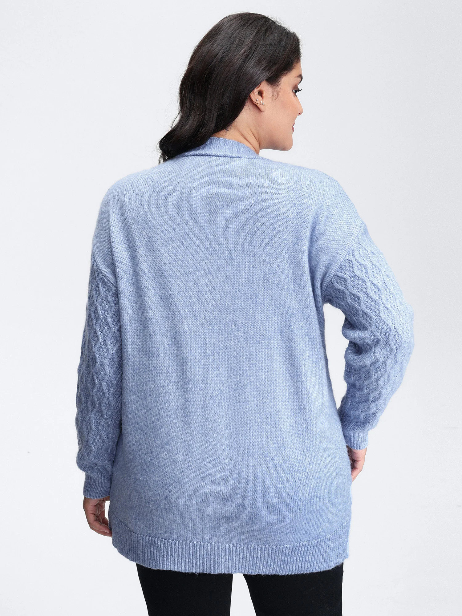 Cable Knit Textured Pockets Cardigan - Image 4