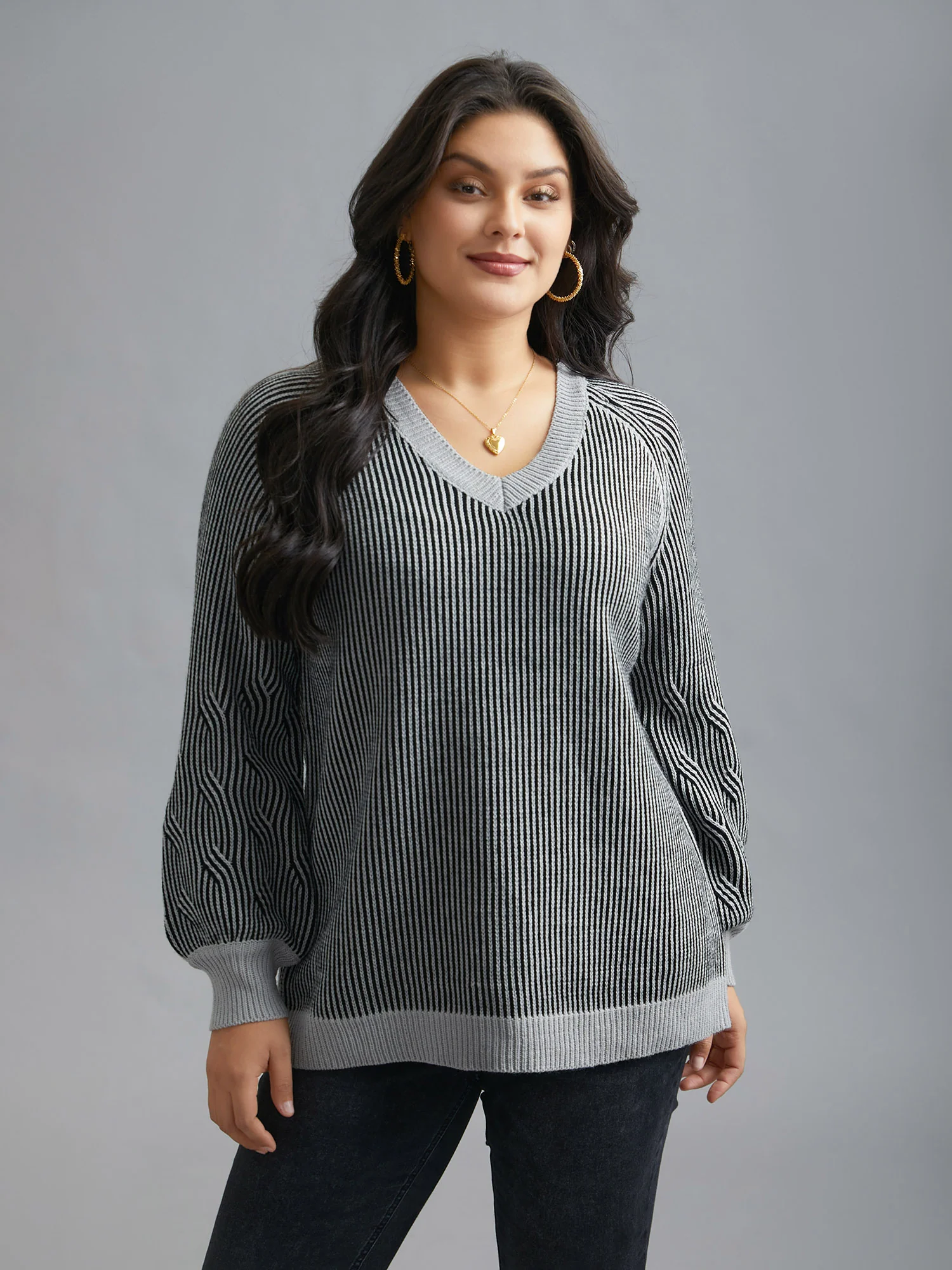 Cable Knit V-Neck Raglan Sleeve Pullover