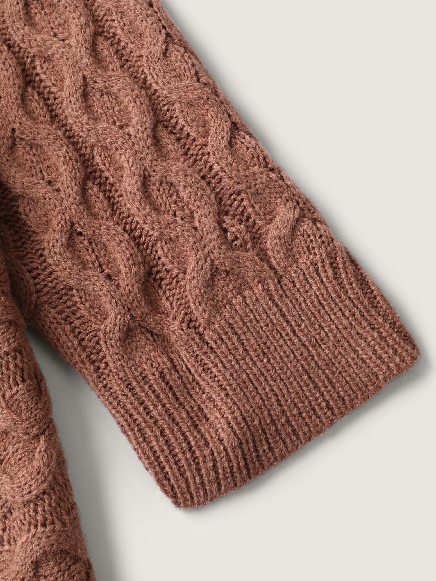 Cable Knot Irregular Hem Cardigan - Image 5