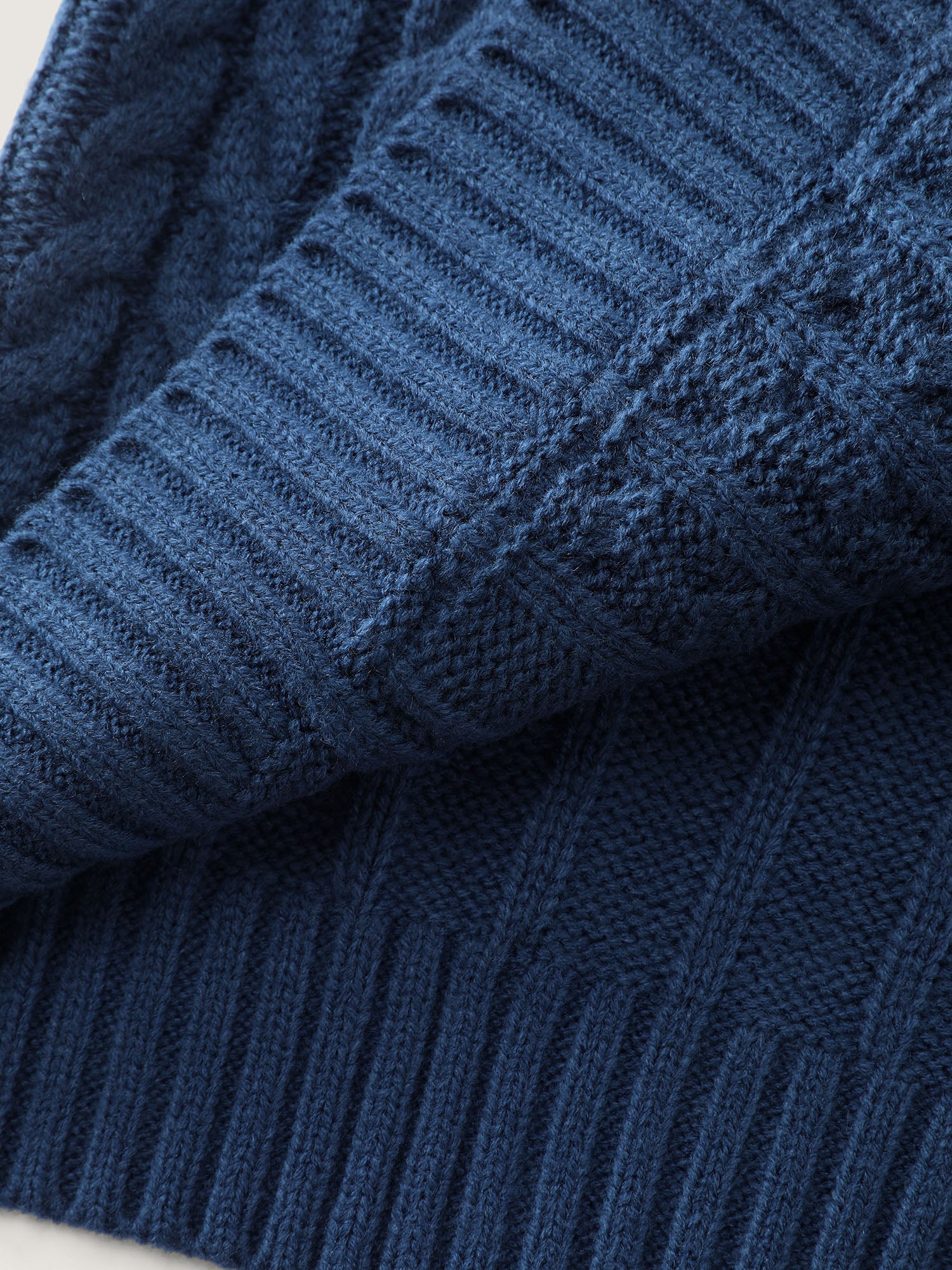 Cableknit Zipper Hooded Knit Cardigan - Image 7