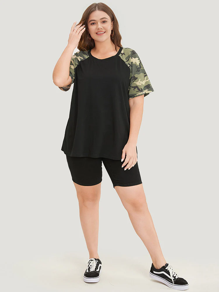 Camo Raglan Sleeve Round Neck T-shirt - Image 6