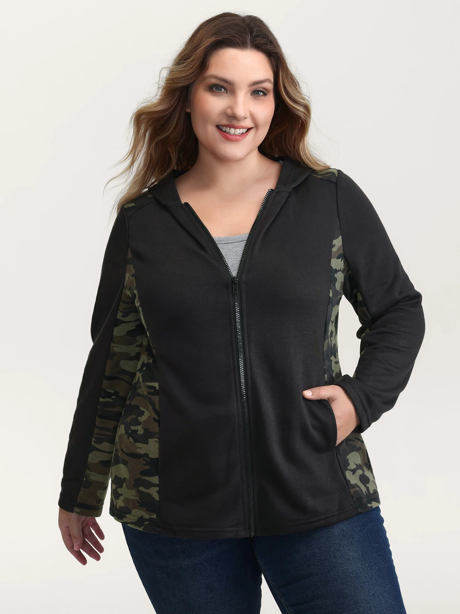 Camouflage Print Contrast Zipper Jacket - Image 3