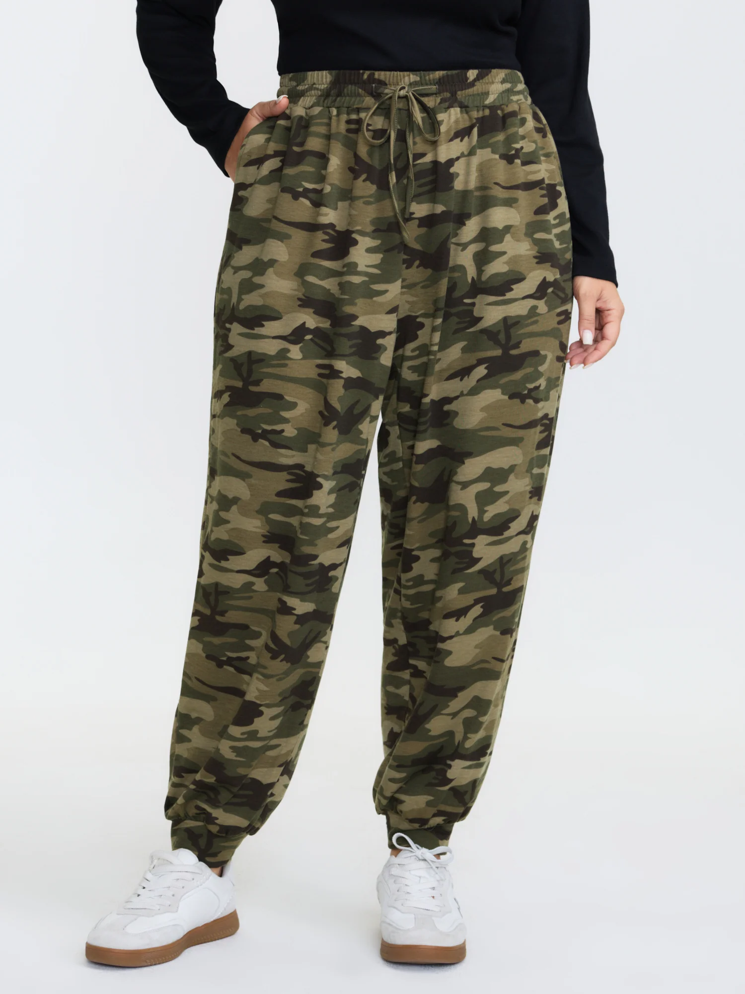 Camouflage Print Drawstring Stretchy Pants