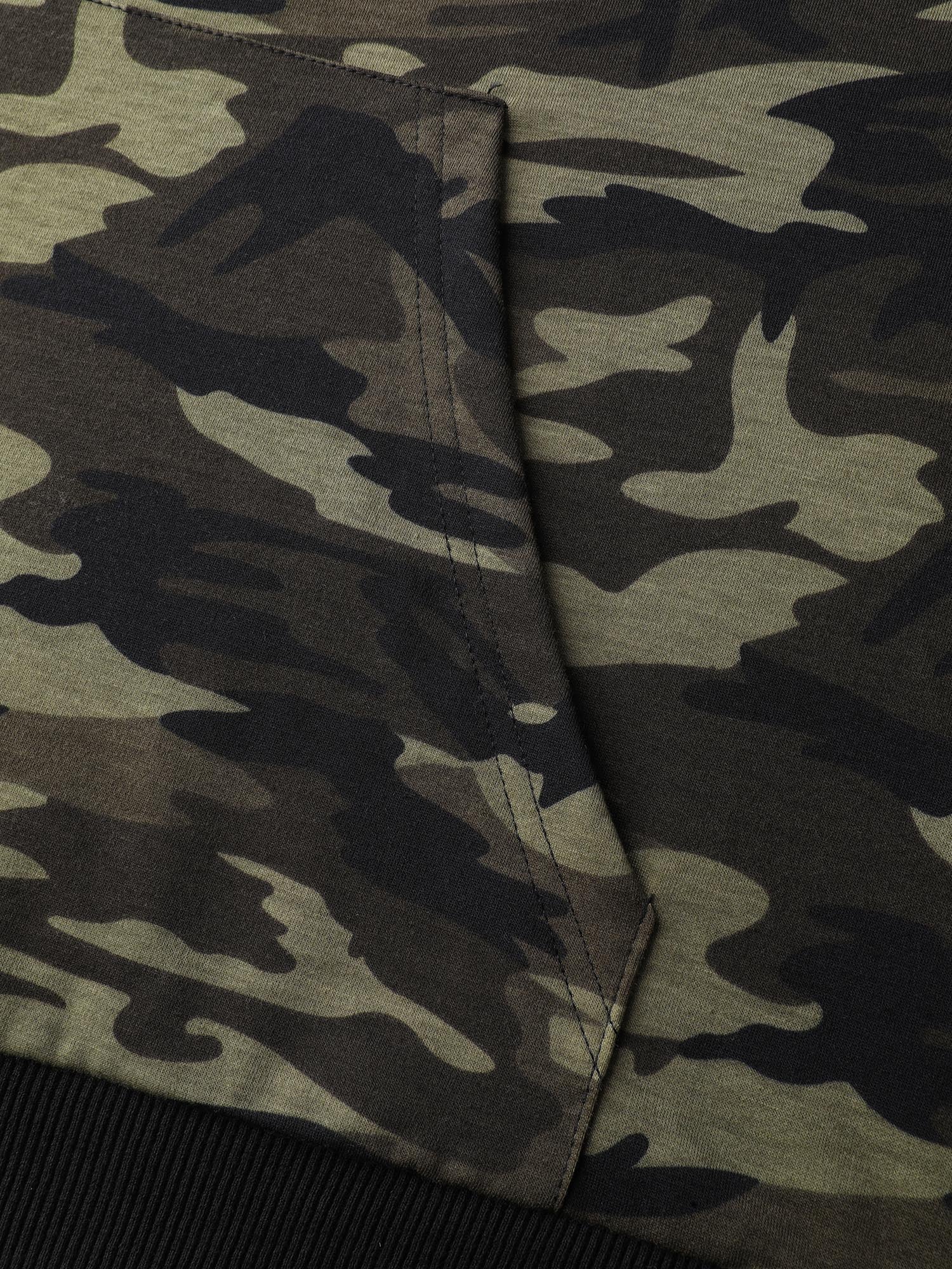 Camouflage Print Patch Pocket Button Hoodie - Image 5