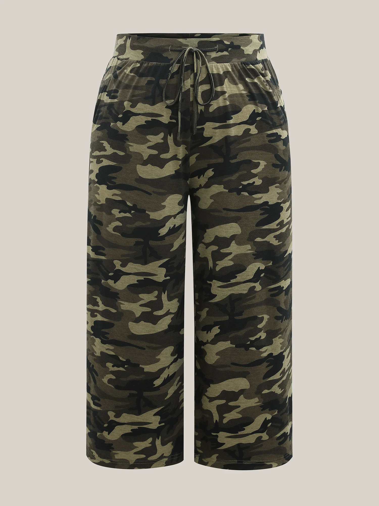 Camouflage Tie-Waist Wide-Leg Capri Pants - Image 6