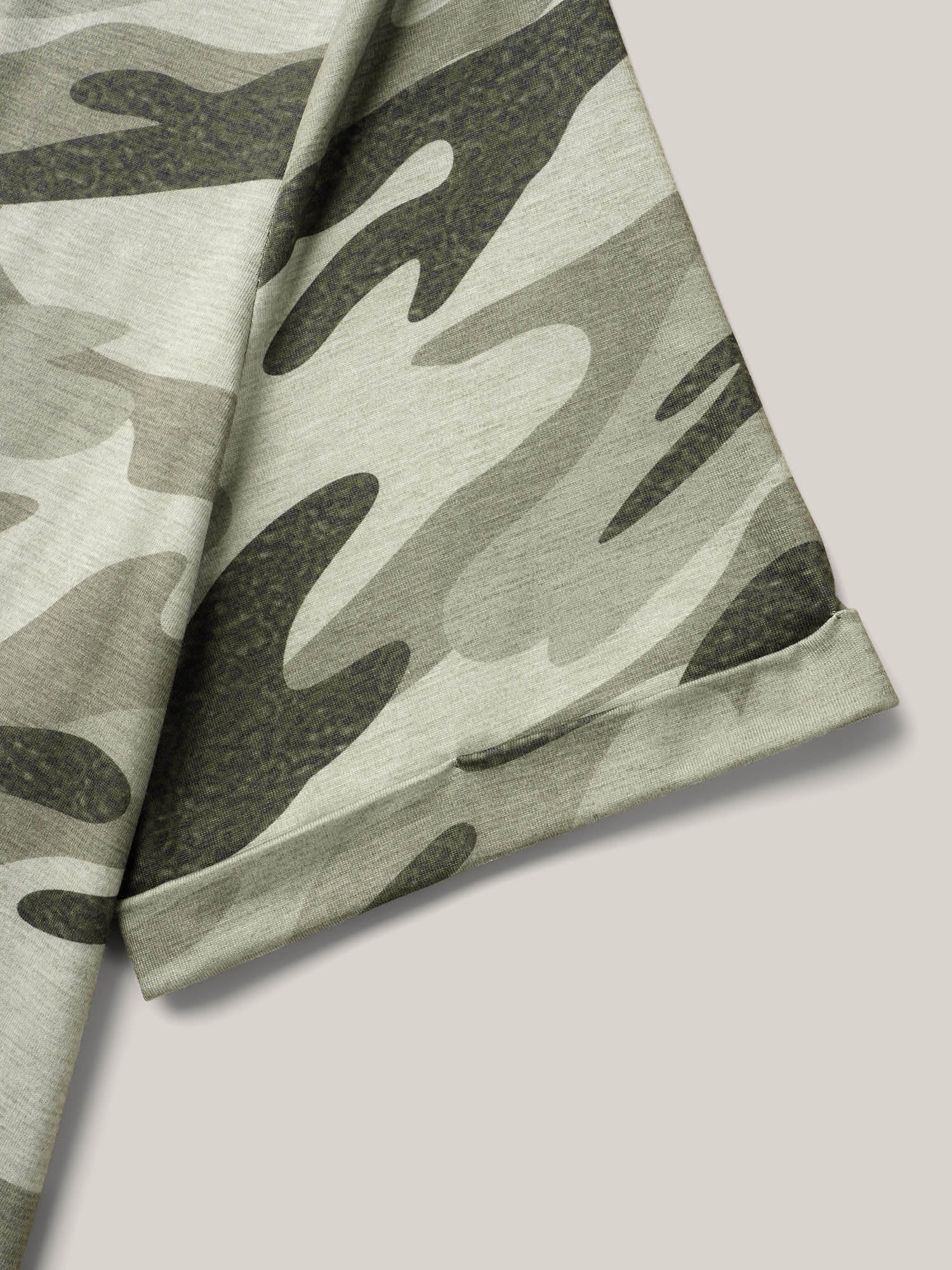 Camouflage Print V-Neck Curvy T-Shirt - Image 8
