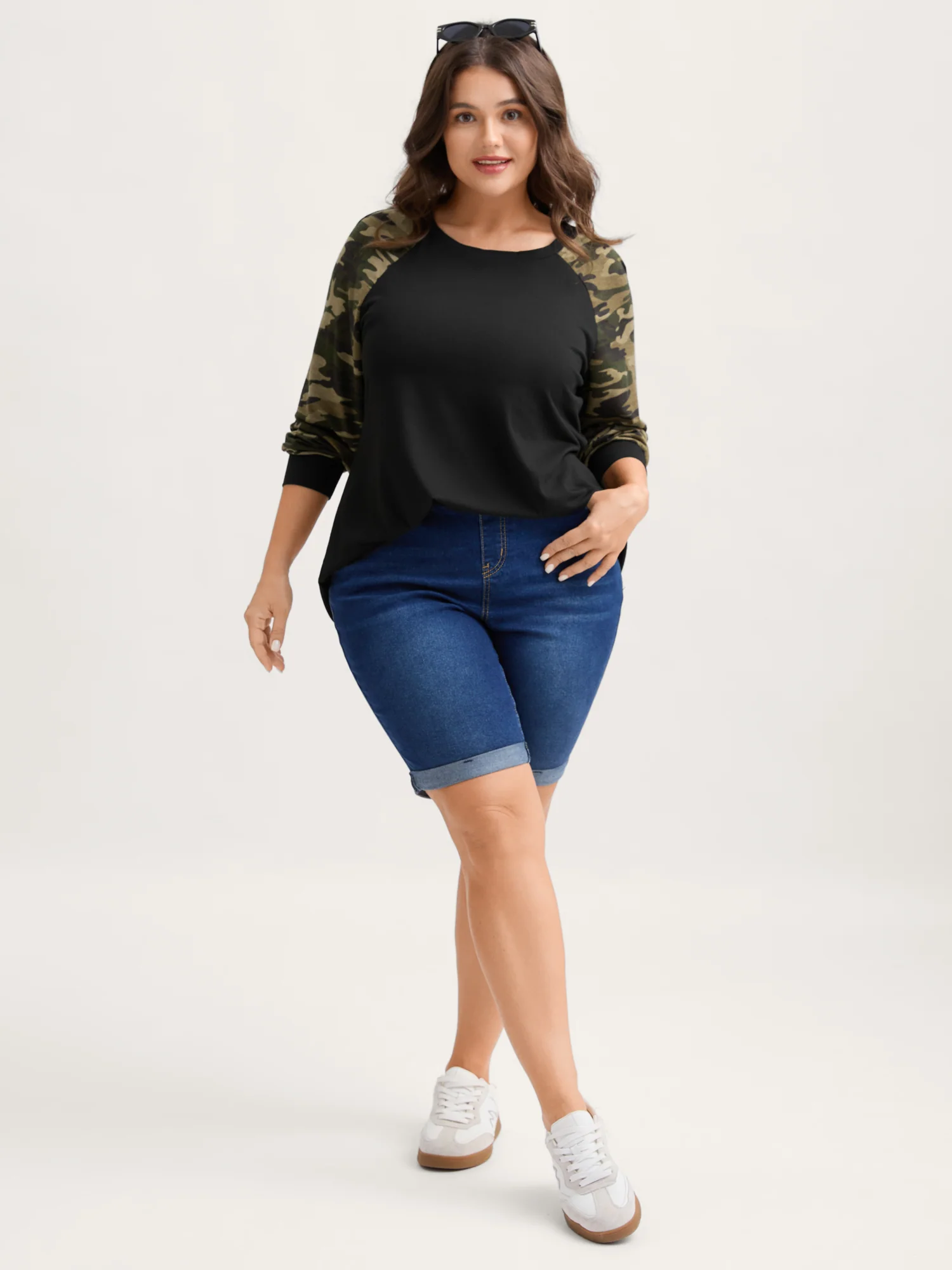 Camouflage Raglan Sleeve Round Neck T-Shirt - Image 3