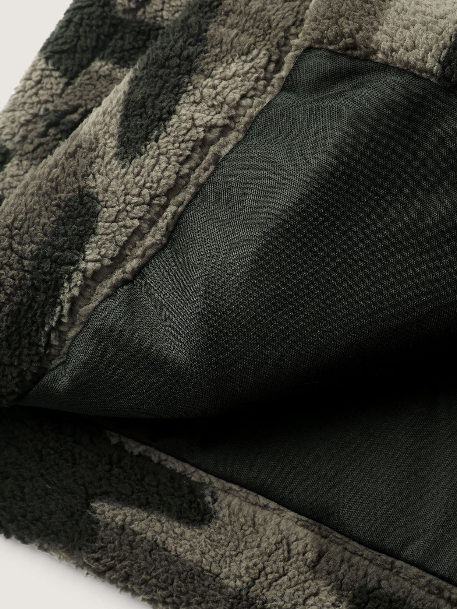 Camouflage Zipper Pocket Jacket - Image 7