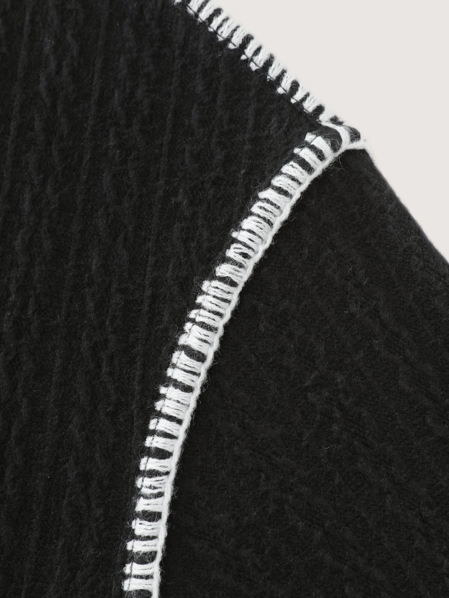 Cat Embroidered Dogstooth Edge Sweatshirt - Image 6