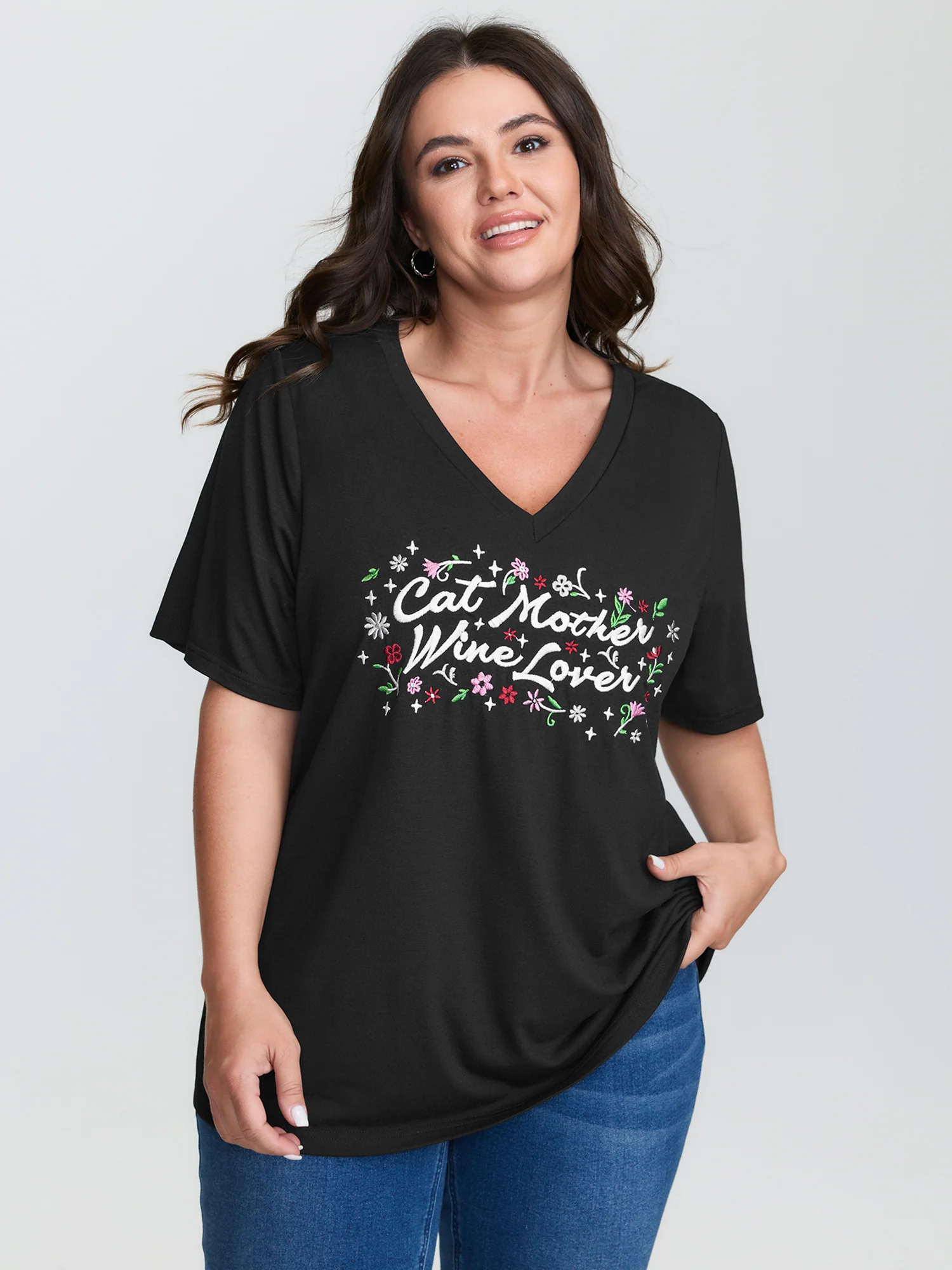 Cat Mother Motif Embroidery T-Shirt - Image 2