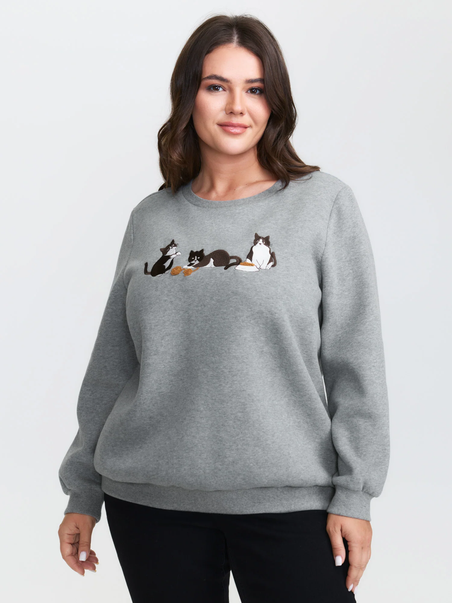 Cat Towel Embroidery Fleece Lined Sweatshirt - Image 2