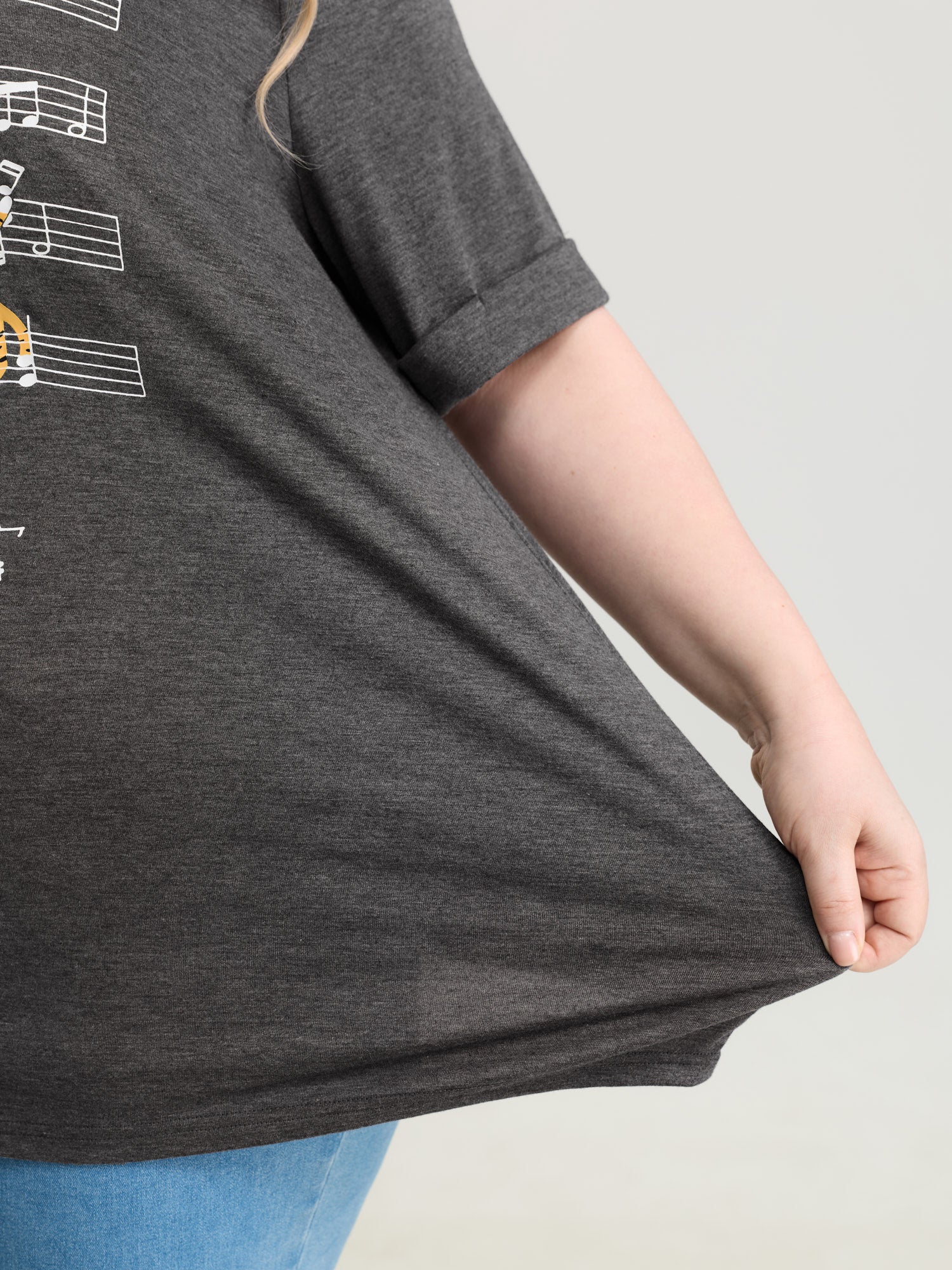 Cat Tunes Print Stretchy T-Shirt - Image 4