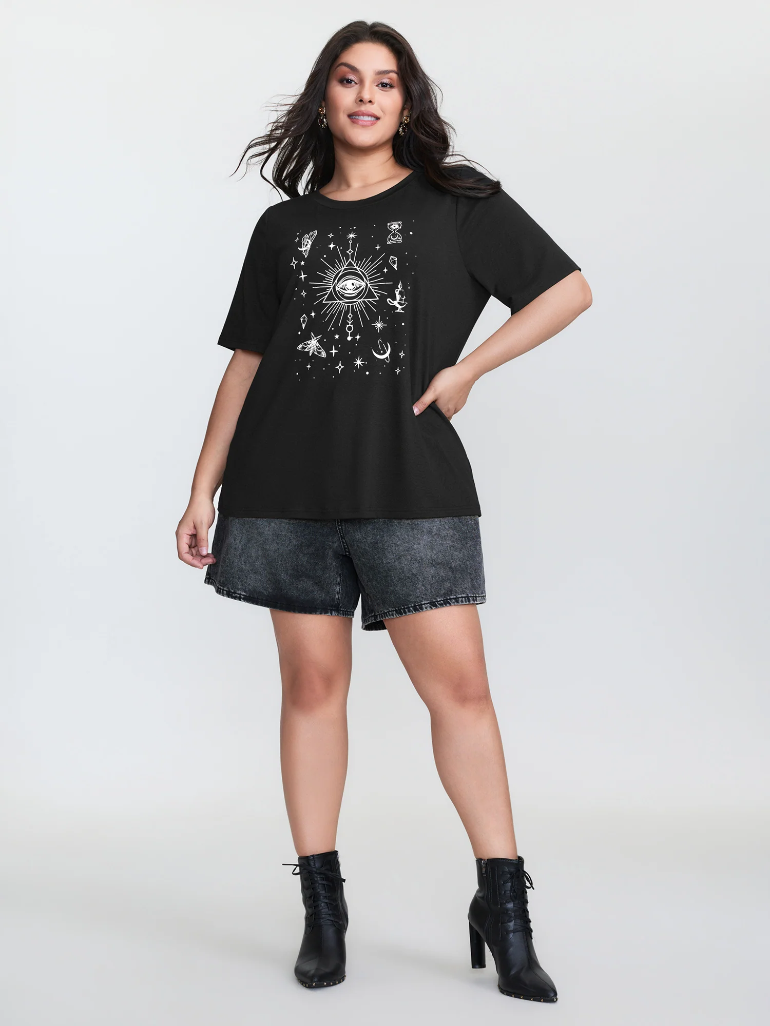 Celestial Print Round Neck T-Shirt - Image 3