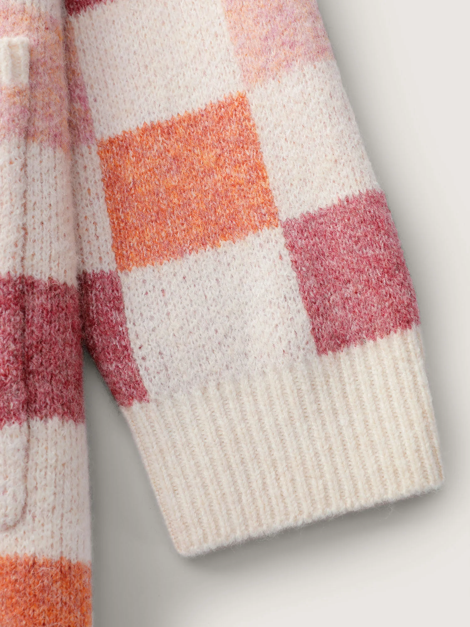 Checkered Color Contrast Open-Front Cardigan - Image 6