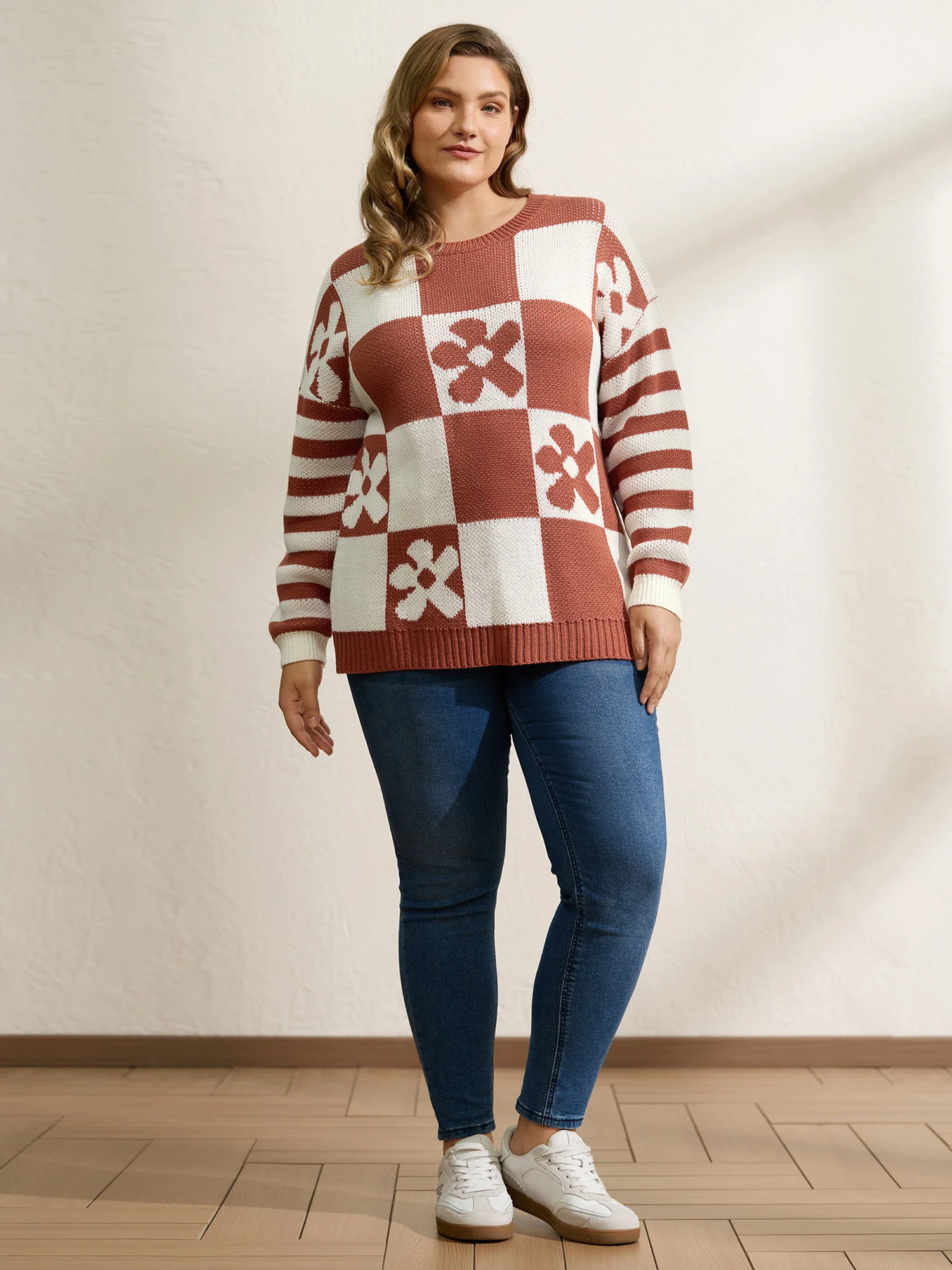 Checkered Floral Stripe Sleeve Jacquard Pullover - Image 3