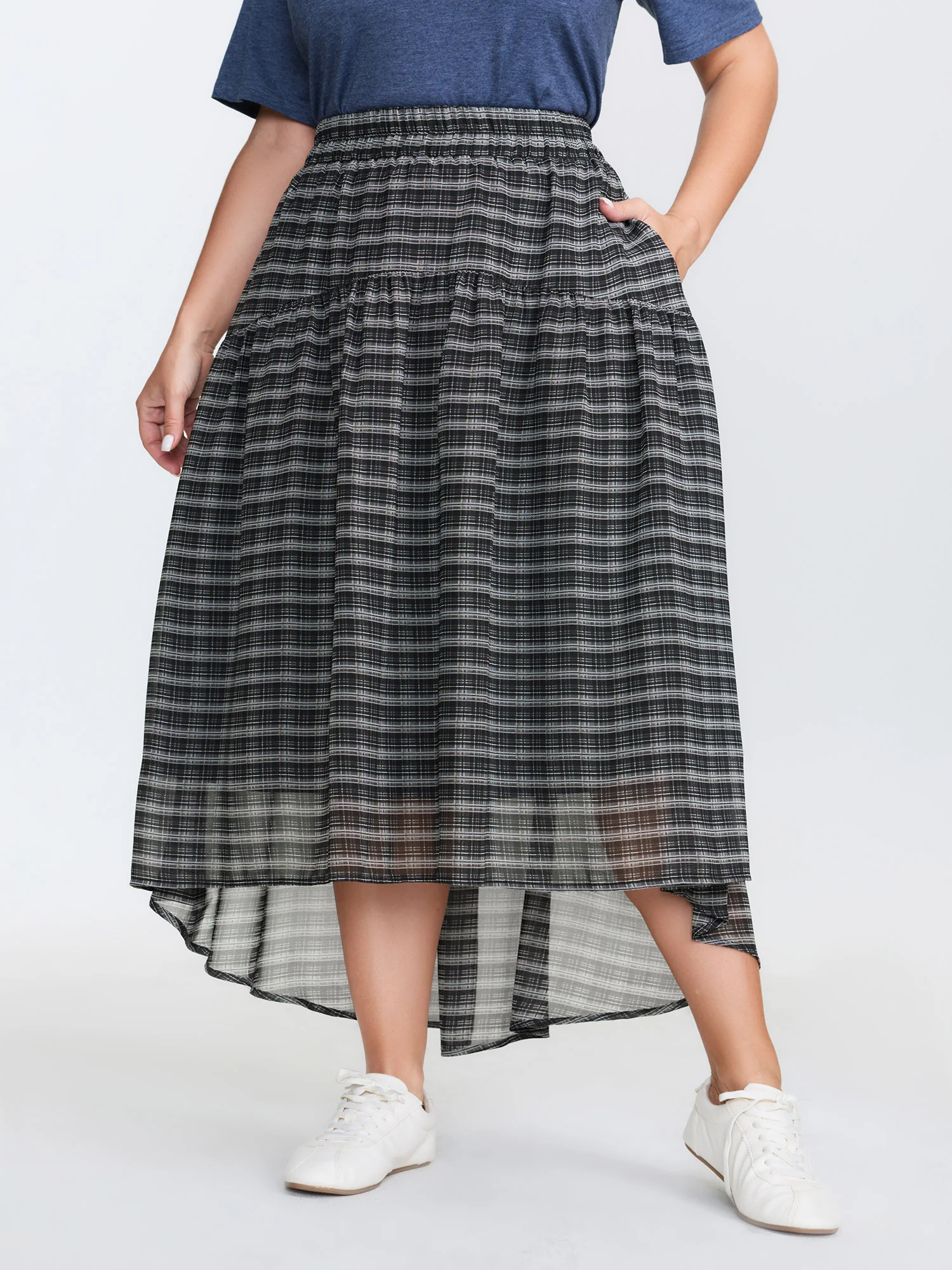 Checkered High-Low Hem Maxi Skirt - Image 2